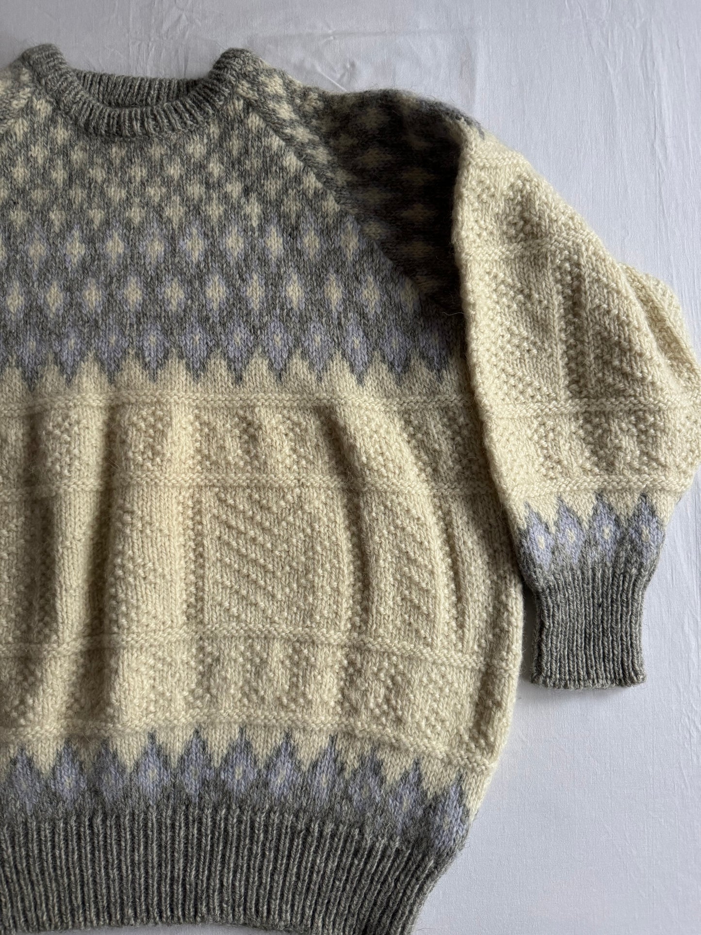 ❄️ 🧶 Pulover Vintage Nordic din Lână – L