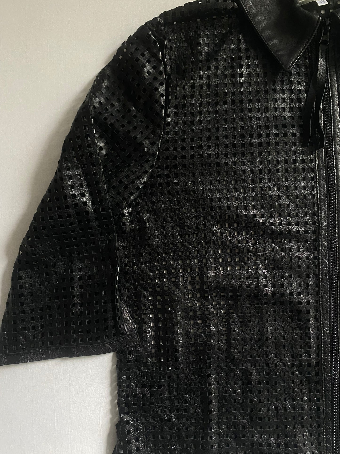 🖤 Cămașă Vintage din Piele Transparentă – Mărime L (Fit S/M)