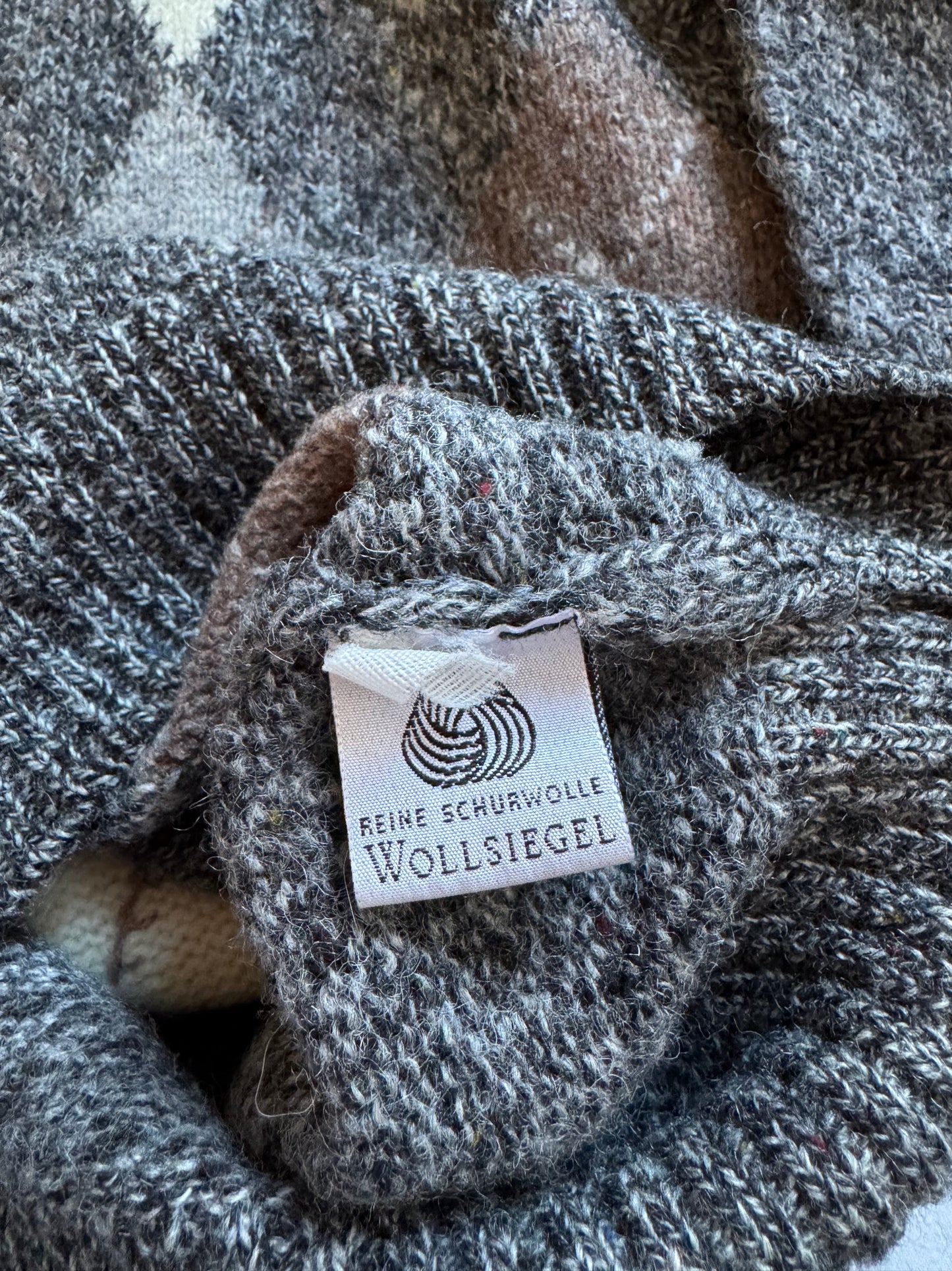 🧶 Pulover vintage Burlington cu model argyle – mărimea L (Made in Italy)