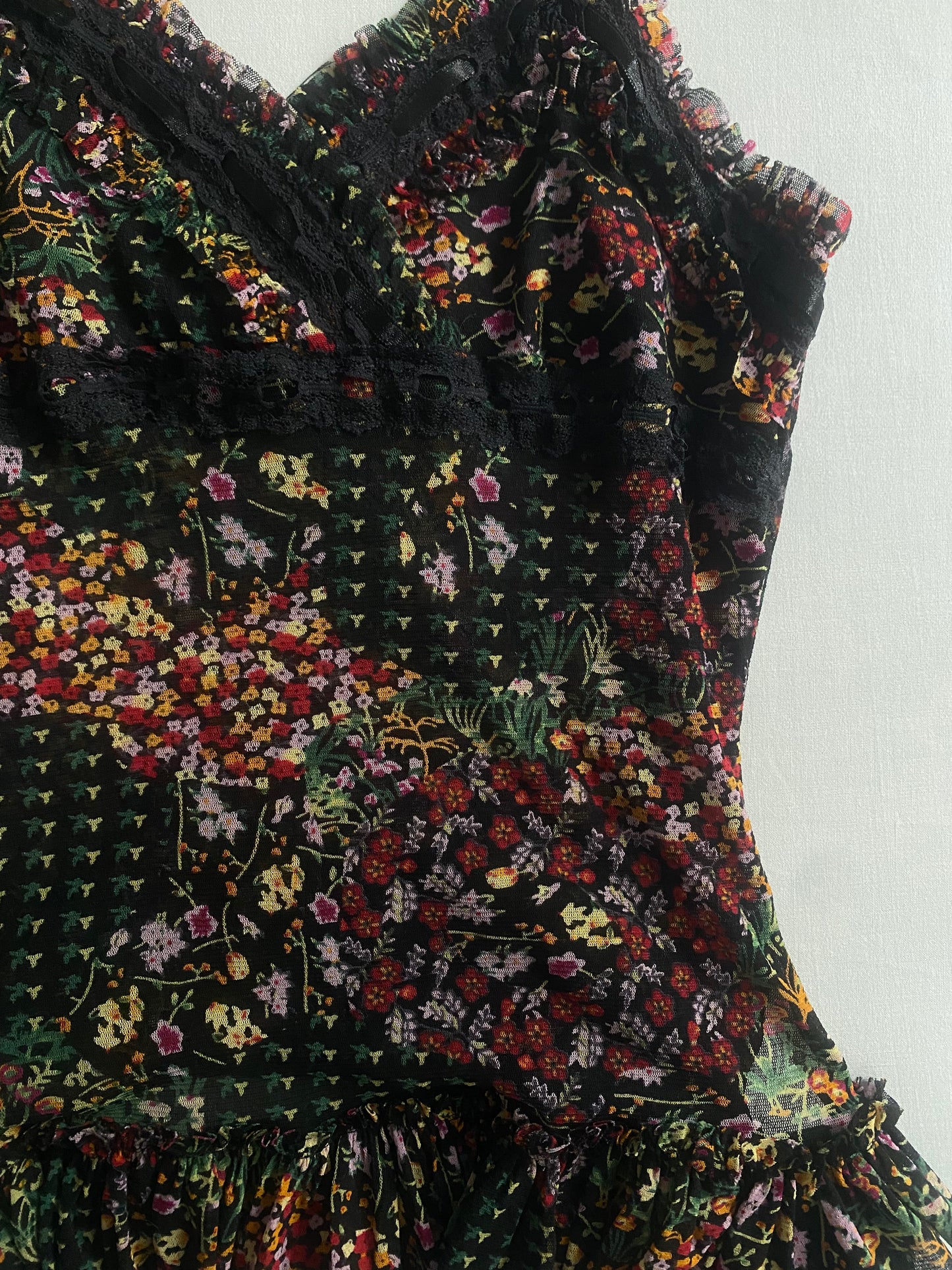 🌸 Top Y2K cu Imprimeu Floral – Mărime M