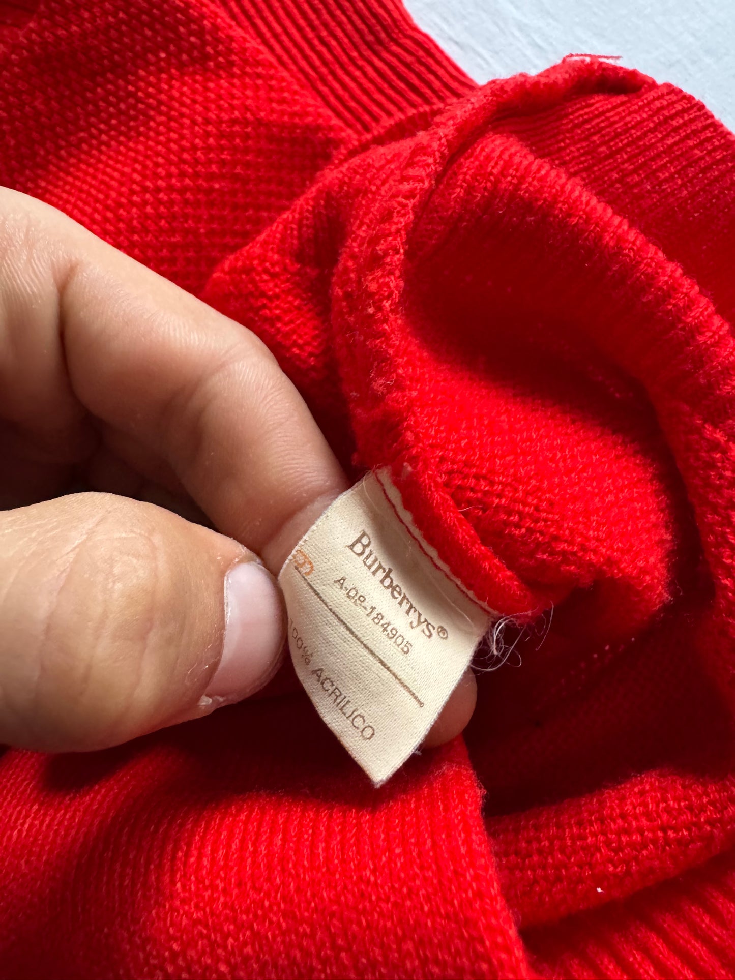 🍒 Cardigan Vintage Burberry Roșu – Mărimea L