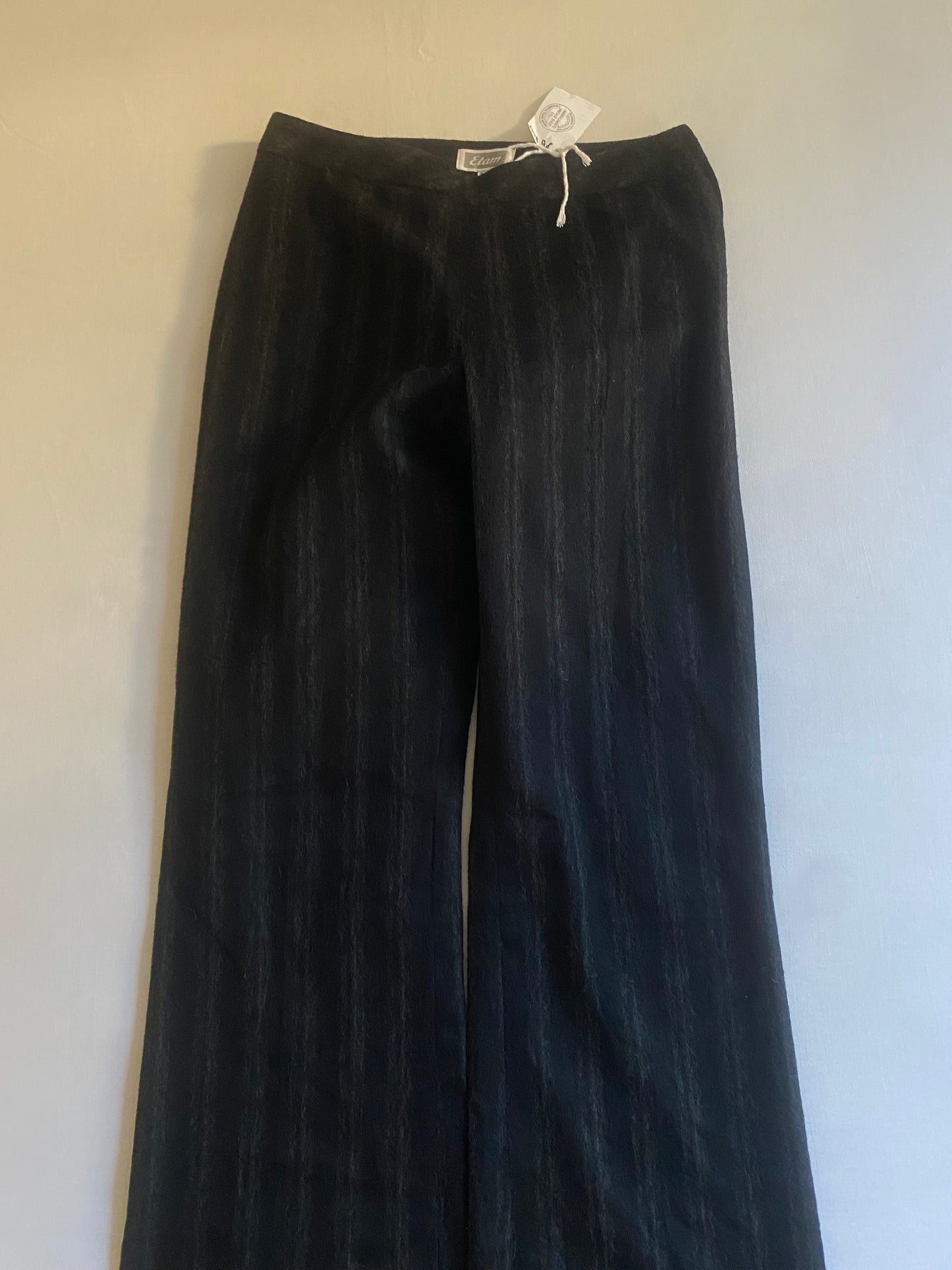 Pantaloni Y2K – Lână Neagră cu Dungi Fine – Bootcut – EU 38