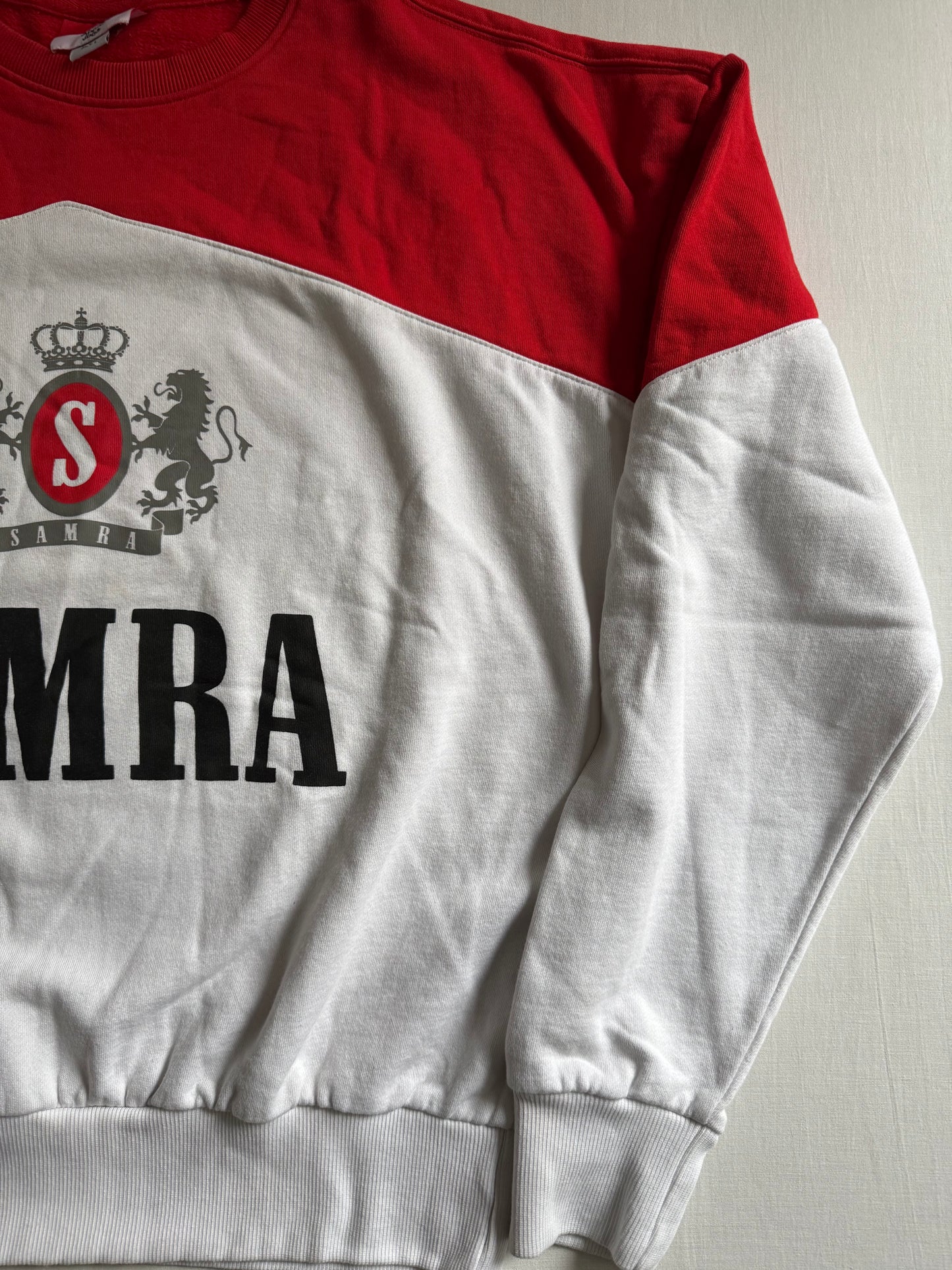🔴 Crewneck Samra – Marlboro Inspired – Mărime L – Great Condition