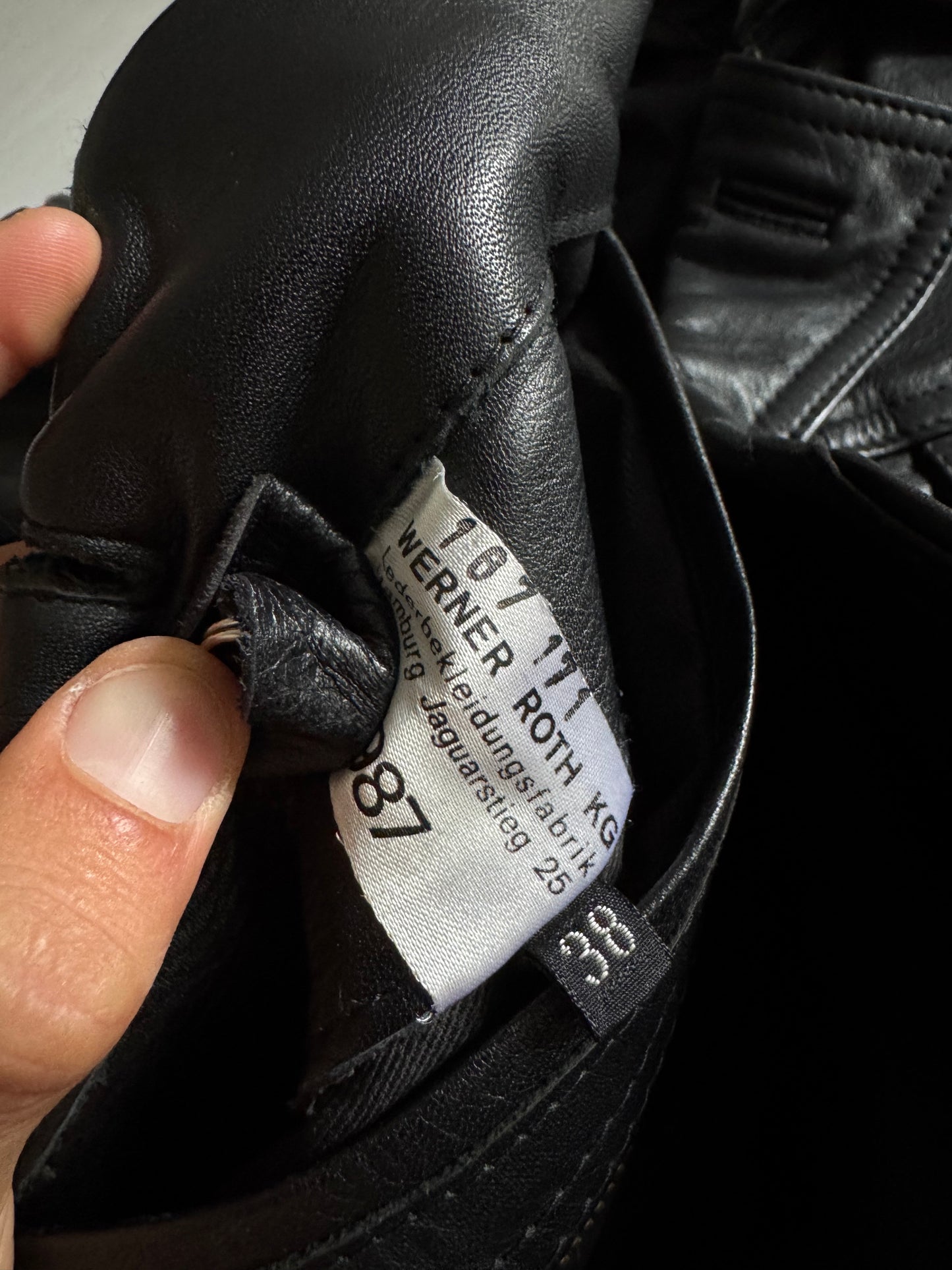 👮 1987 German Police Leather Jacket – Women’s Size 38 (M)