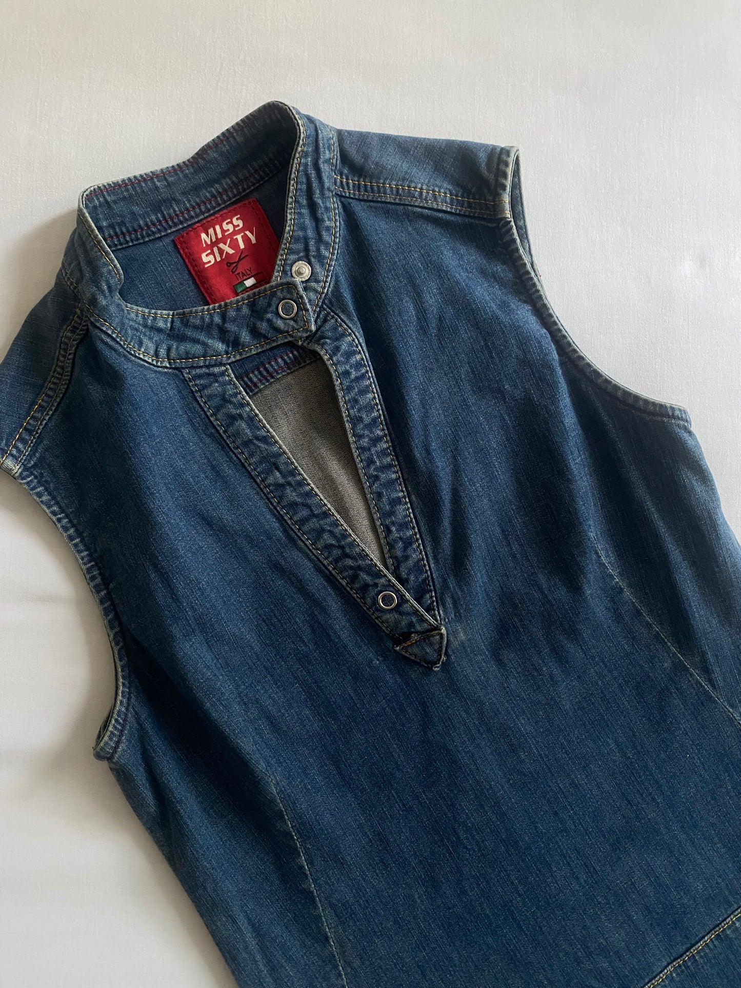 Rochie Denim Y2K Miss Sixty – Inspirată de Stilul Asiatic – Mărime S 👘🧷
