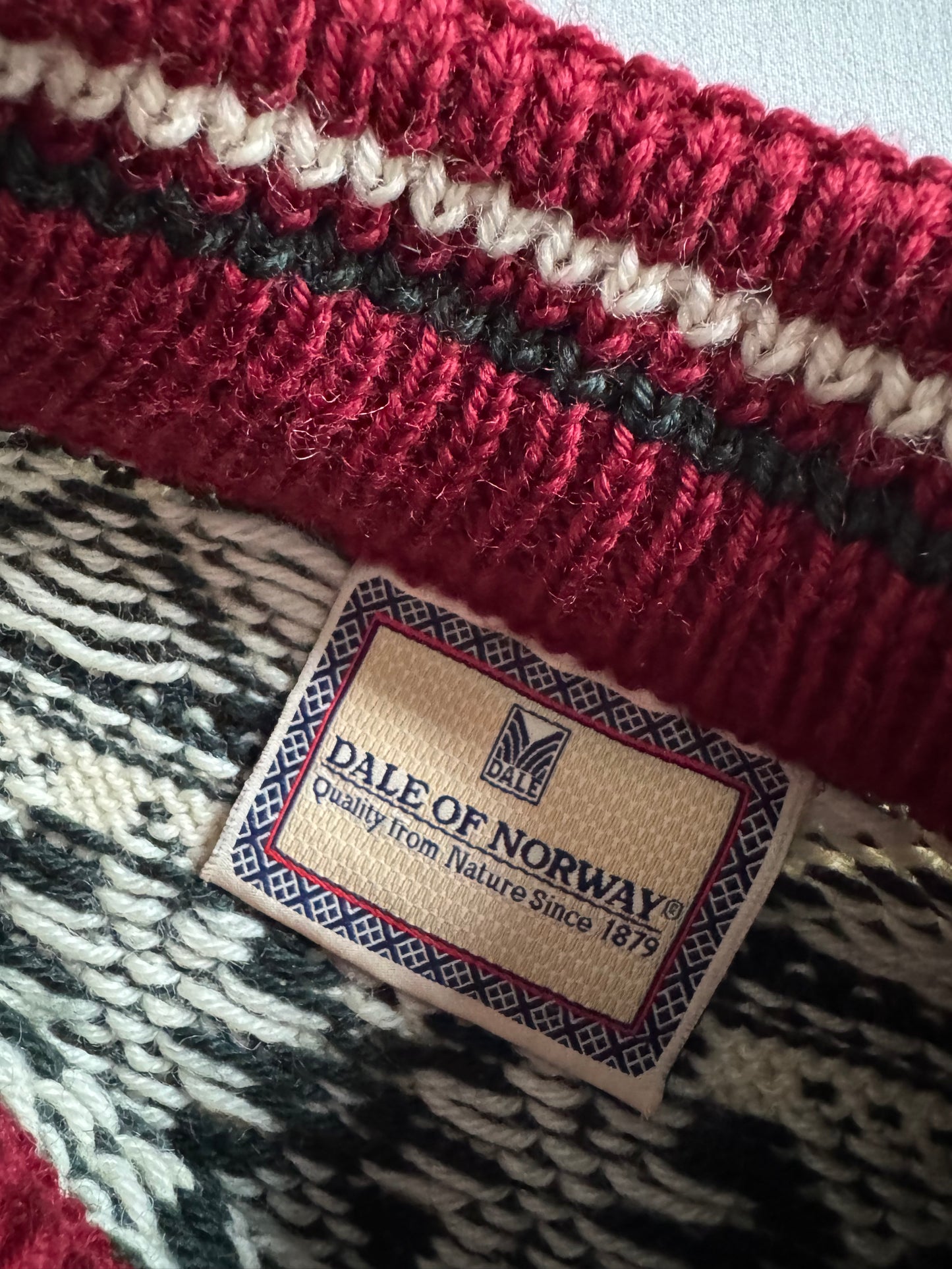 🏔️ Pulover Vintage Dale of Norway – 100% Lână Virgină – Mărime L Femei