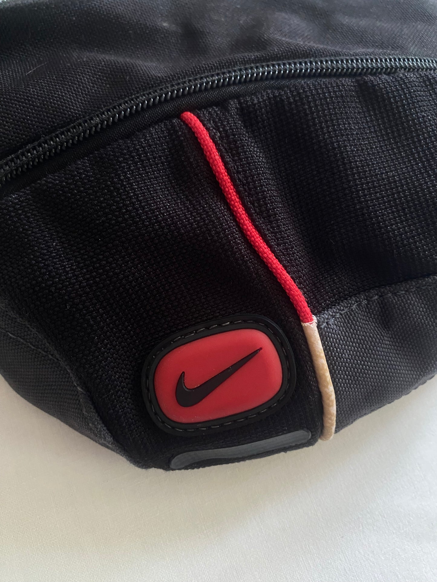 🎒 Borsetă Y2K Nike – Originală