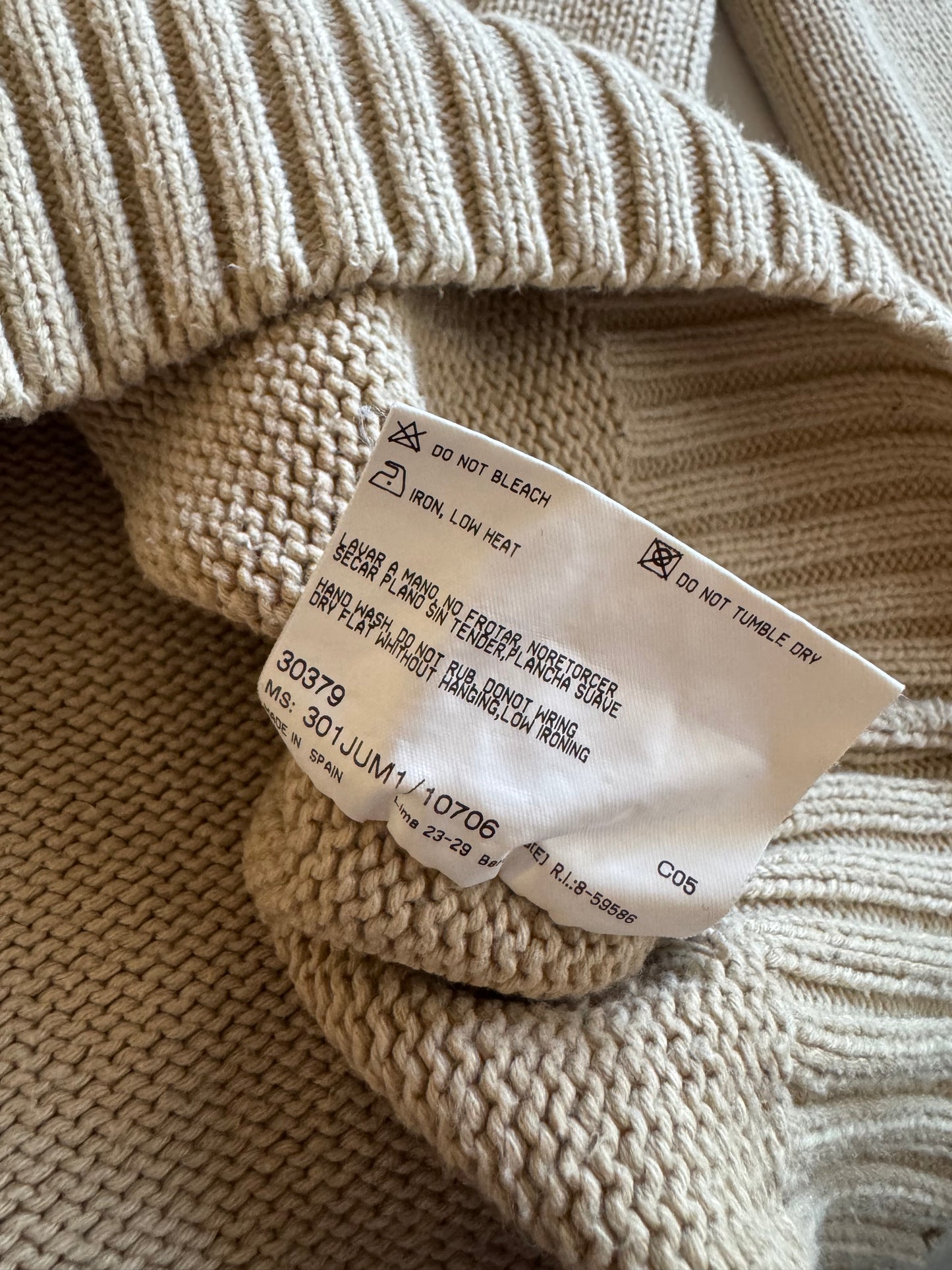 🧶 Pulover vintage Thomas Burberry – crem – Made in Spain – mărimea M