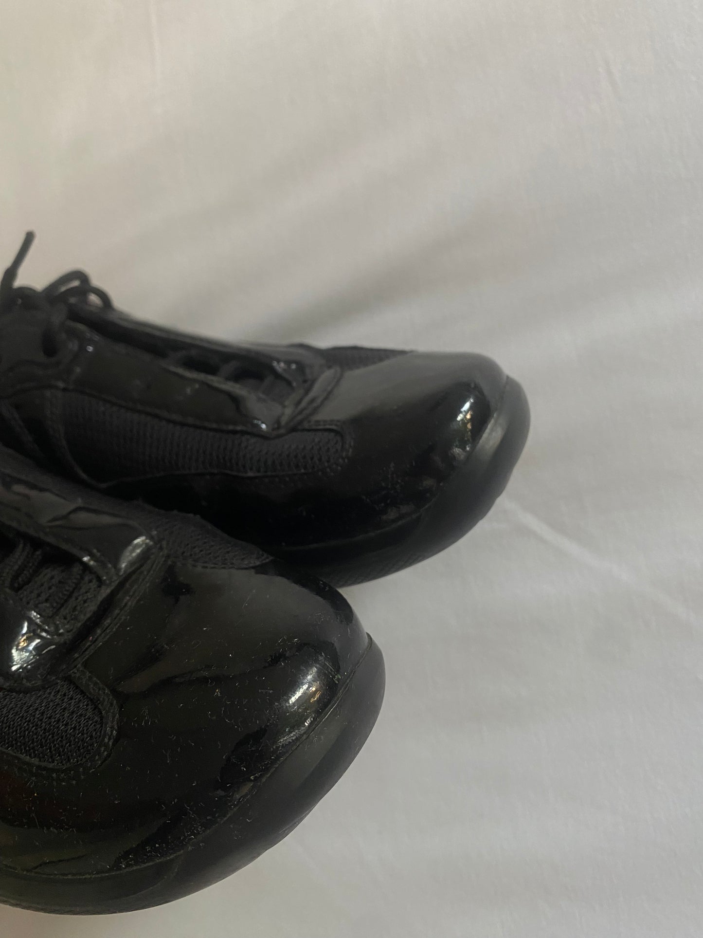 ⛵️ Sneakers Vintage Prada – America’s Cup – Piele Lăcuită Neagră – Mărime 37