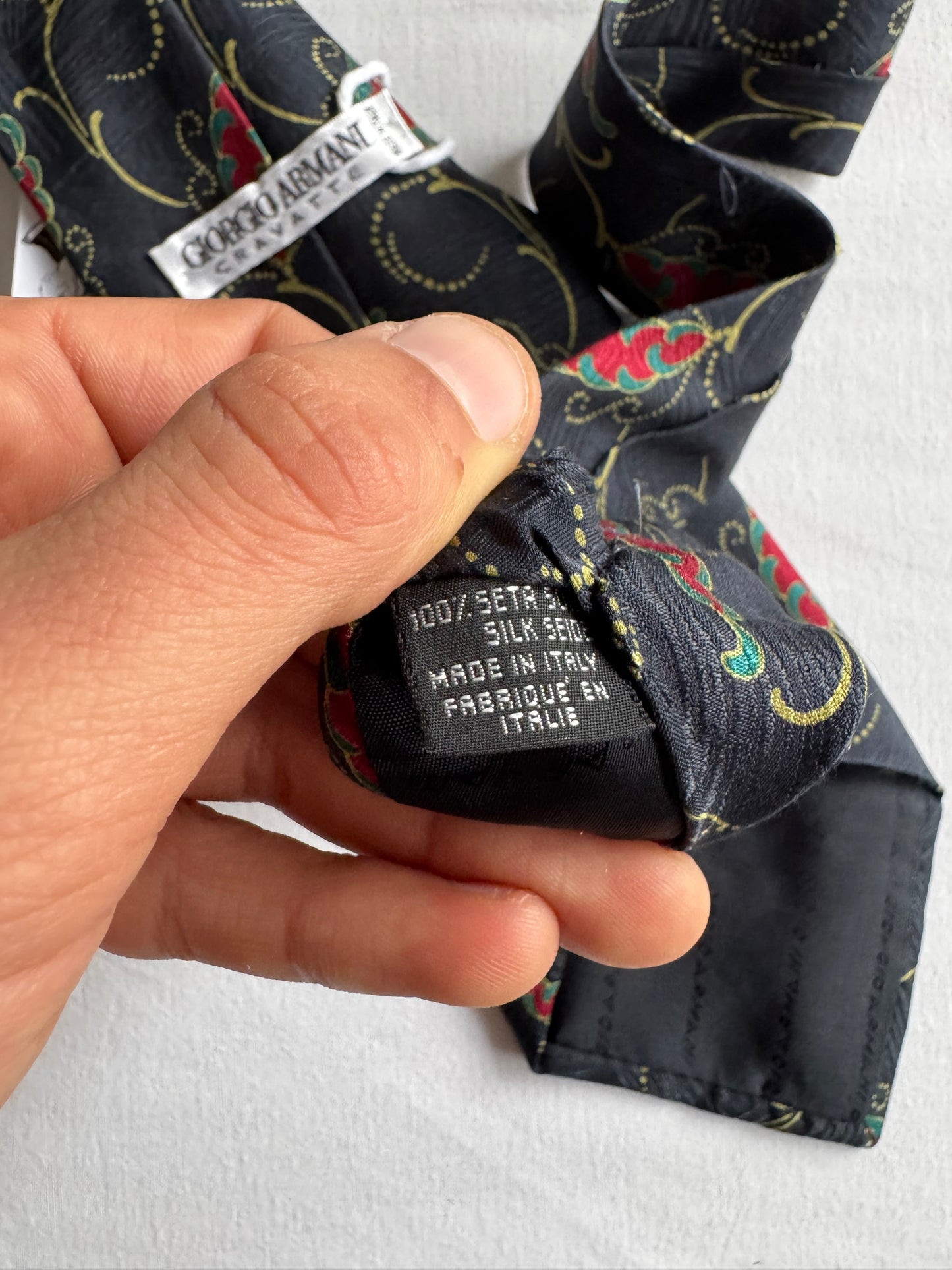 👔 Cravată Vintage Giorgio Armani din Mătase