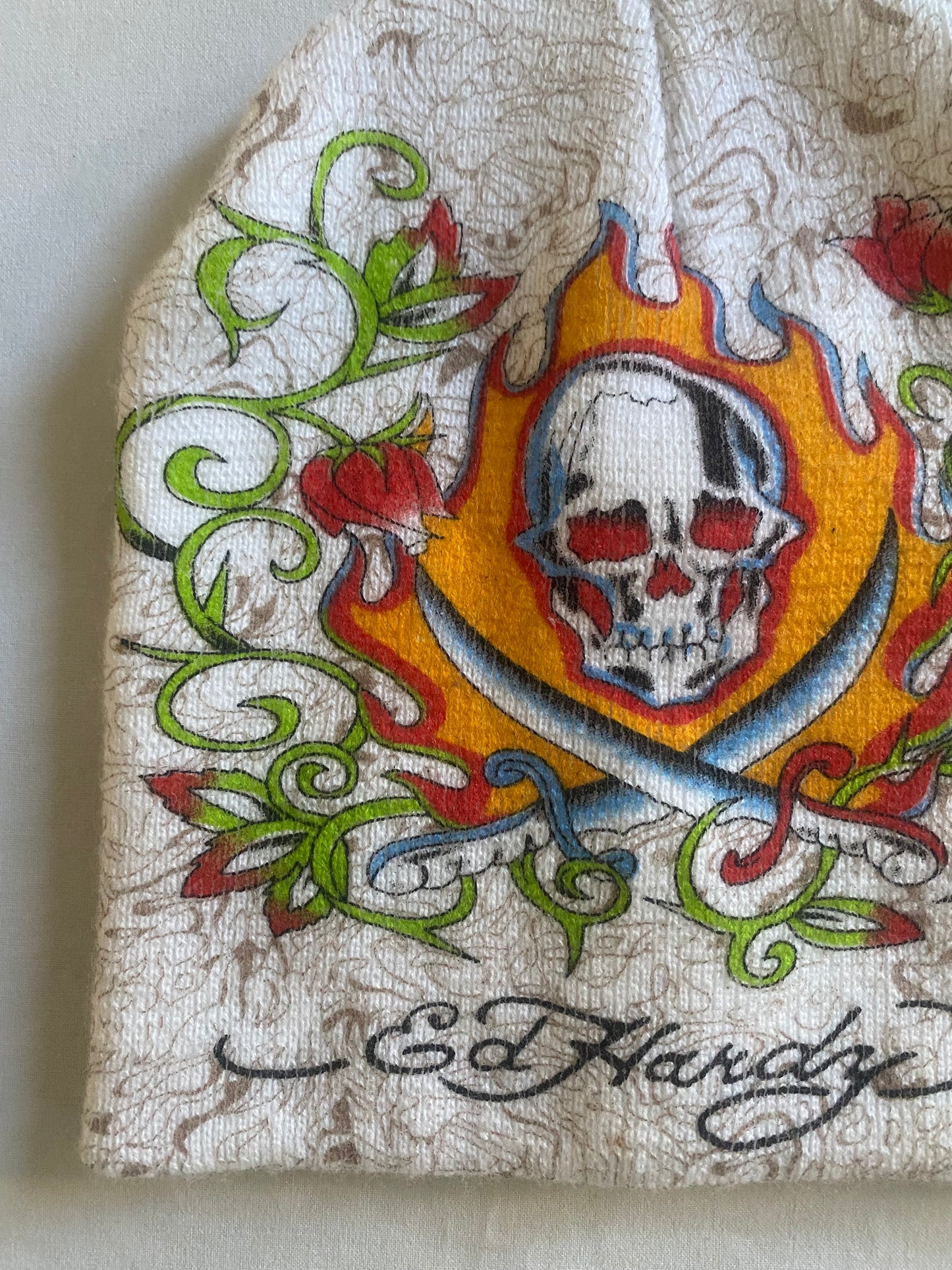 Căciulă Y2K Ed Hardy Printed – One Size