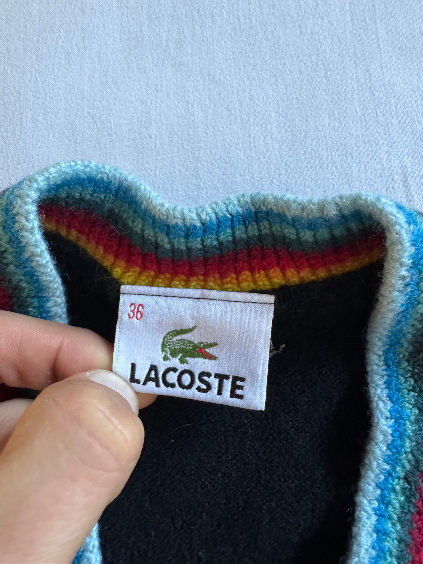🐊 🧶 Pulover vintage Lacoste V-neck negru – mărimea S femei