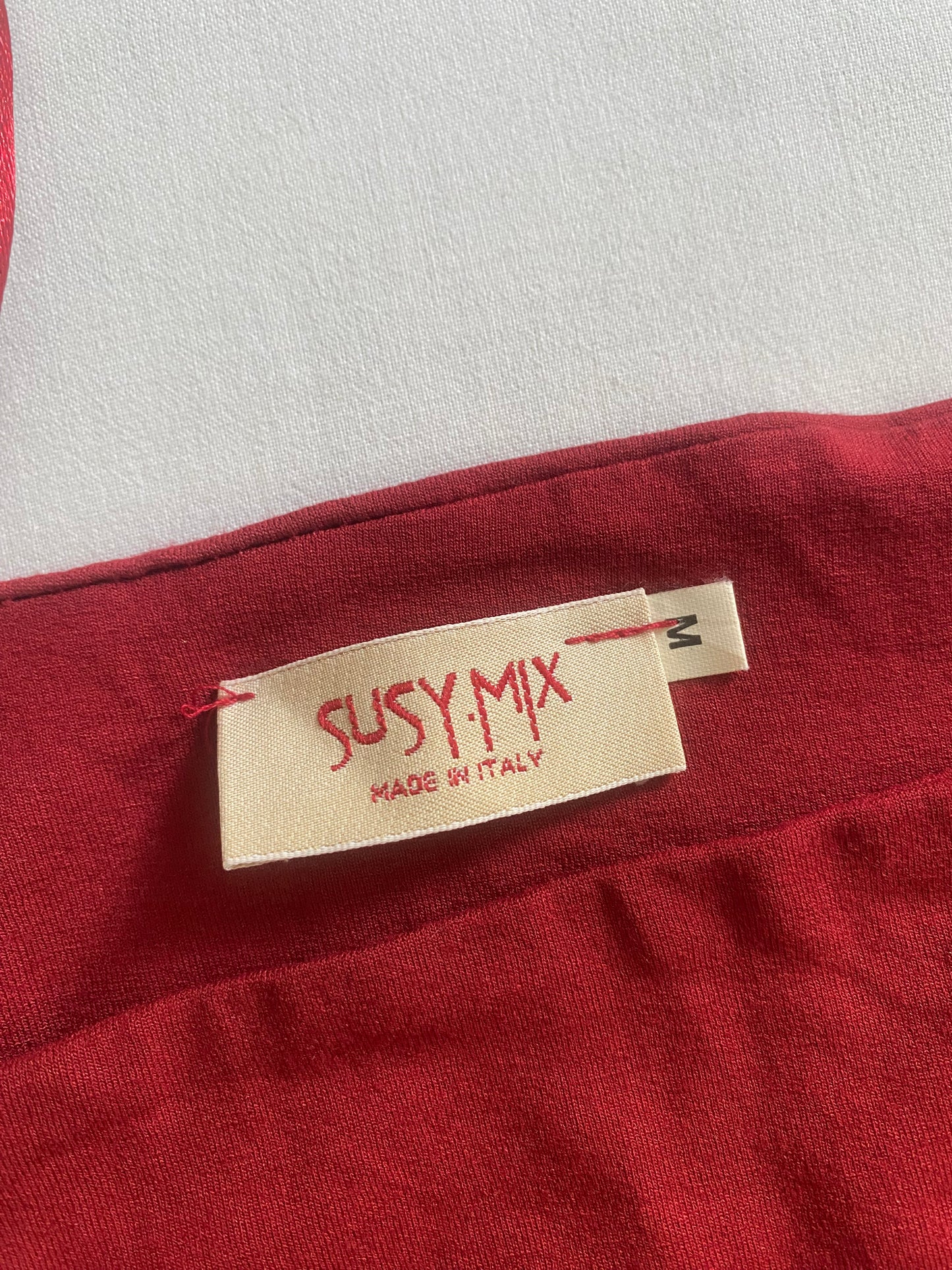 🍷 Top Cropped Y2K Burgundy din Vâscoză – Femei M – Made in Italy