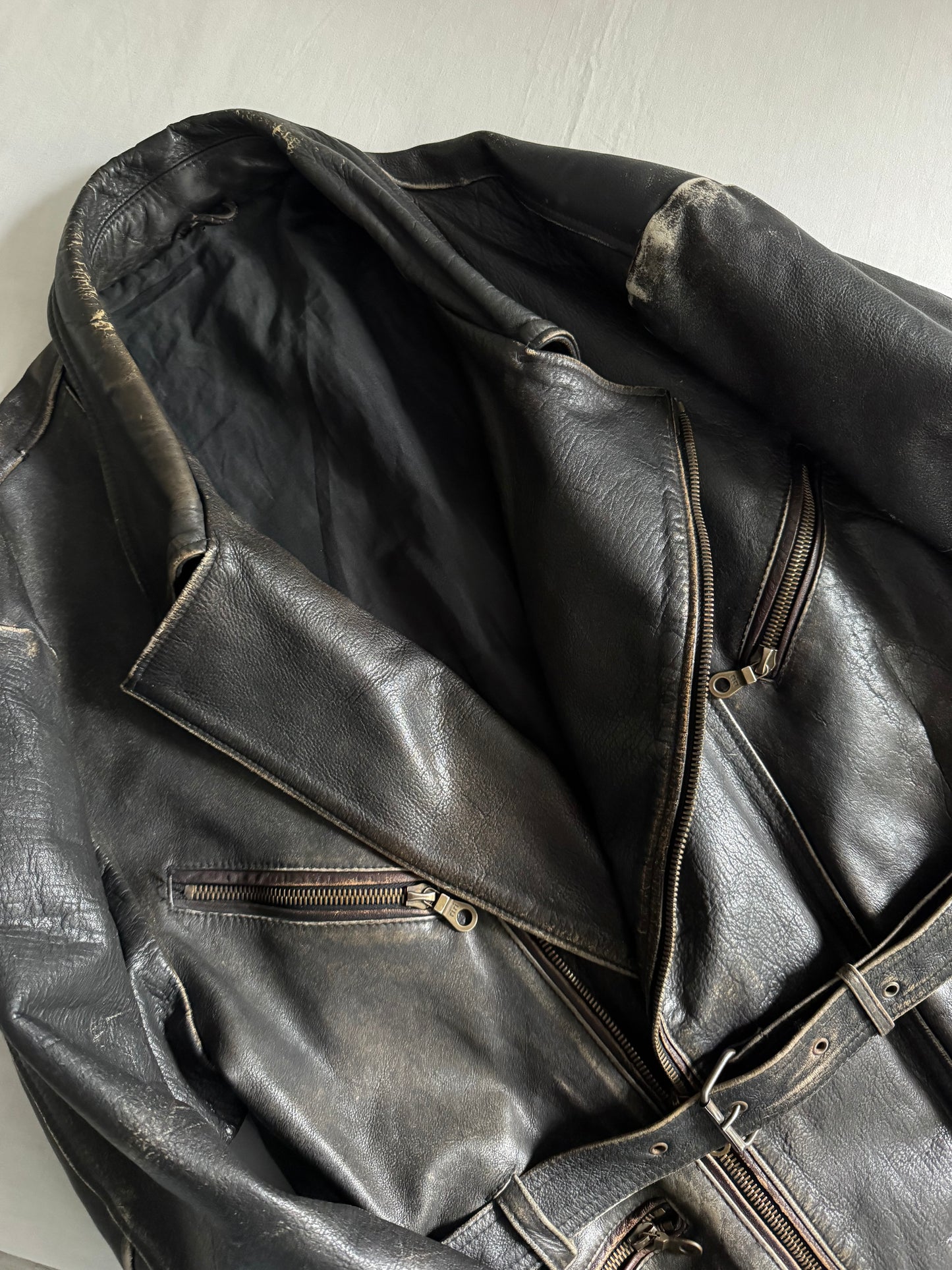 🏍️ Jachetă moto vintage din piele – mărimea L