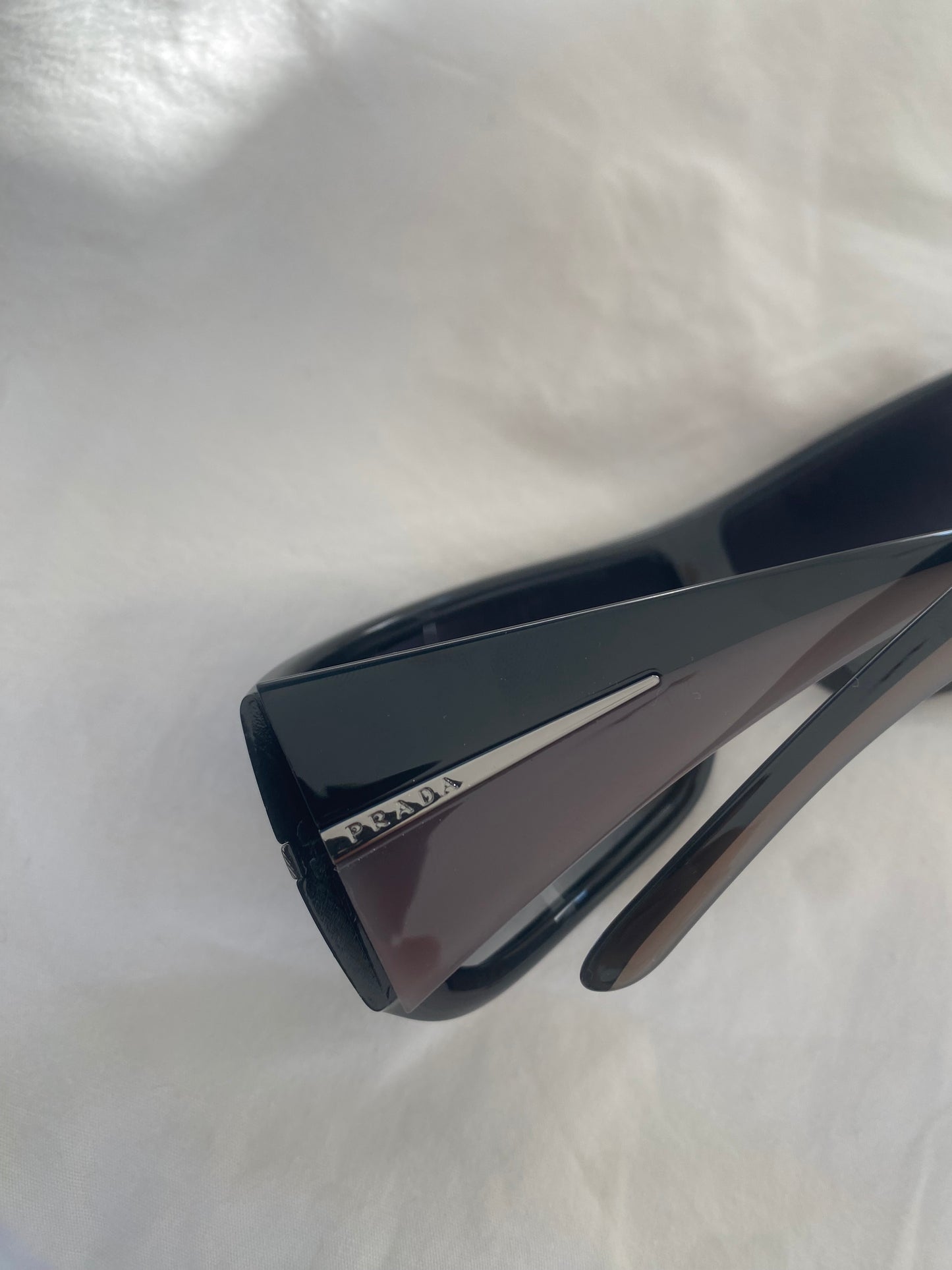 😎 Ochelari de soare Y2K Prada Shield Wraparound – Made in Italy – Unisex