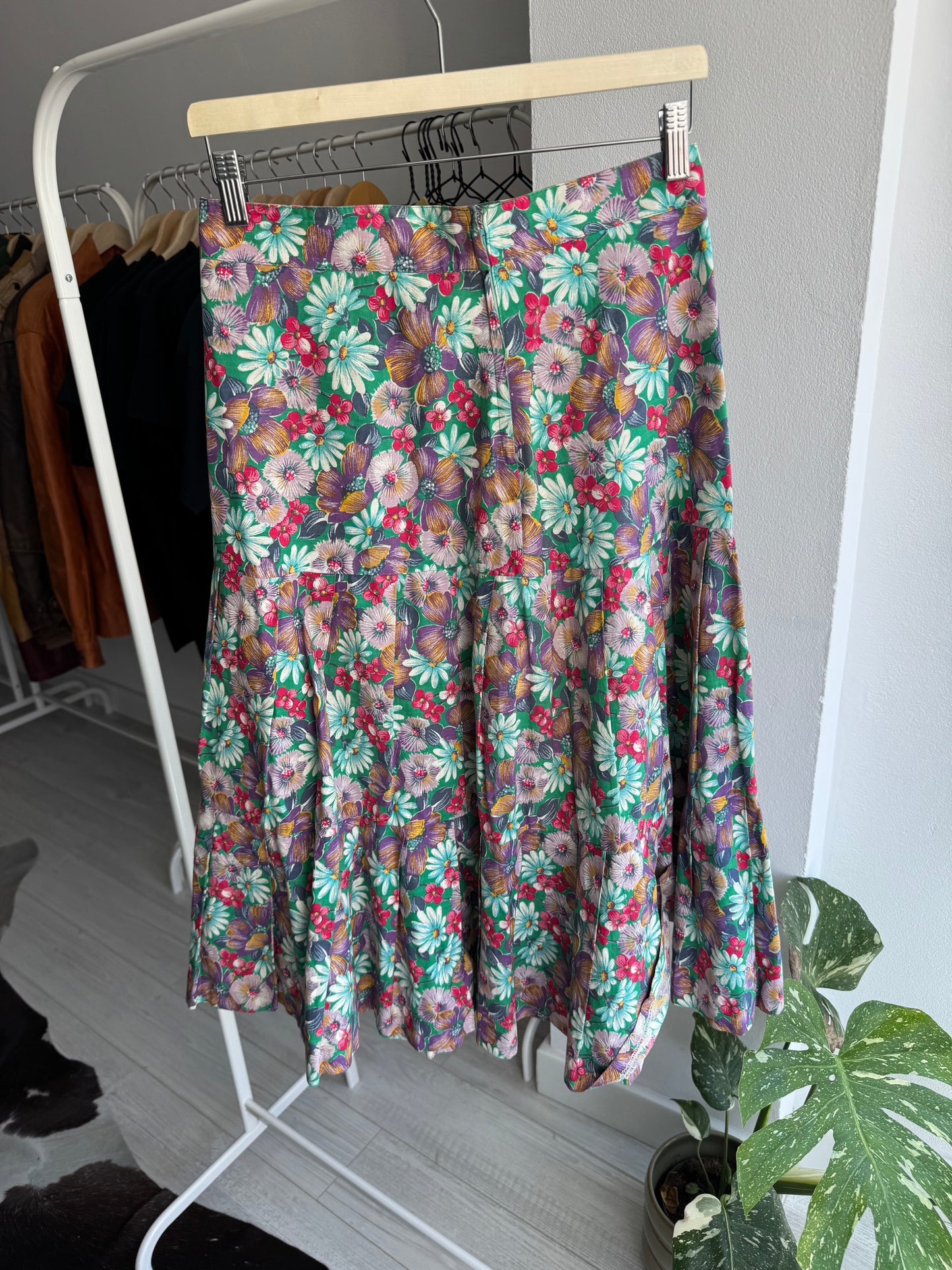☀️ Fustă Vintage Floral cu Print – Approx. M Damă