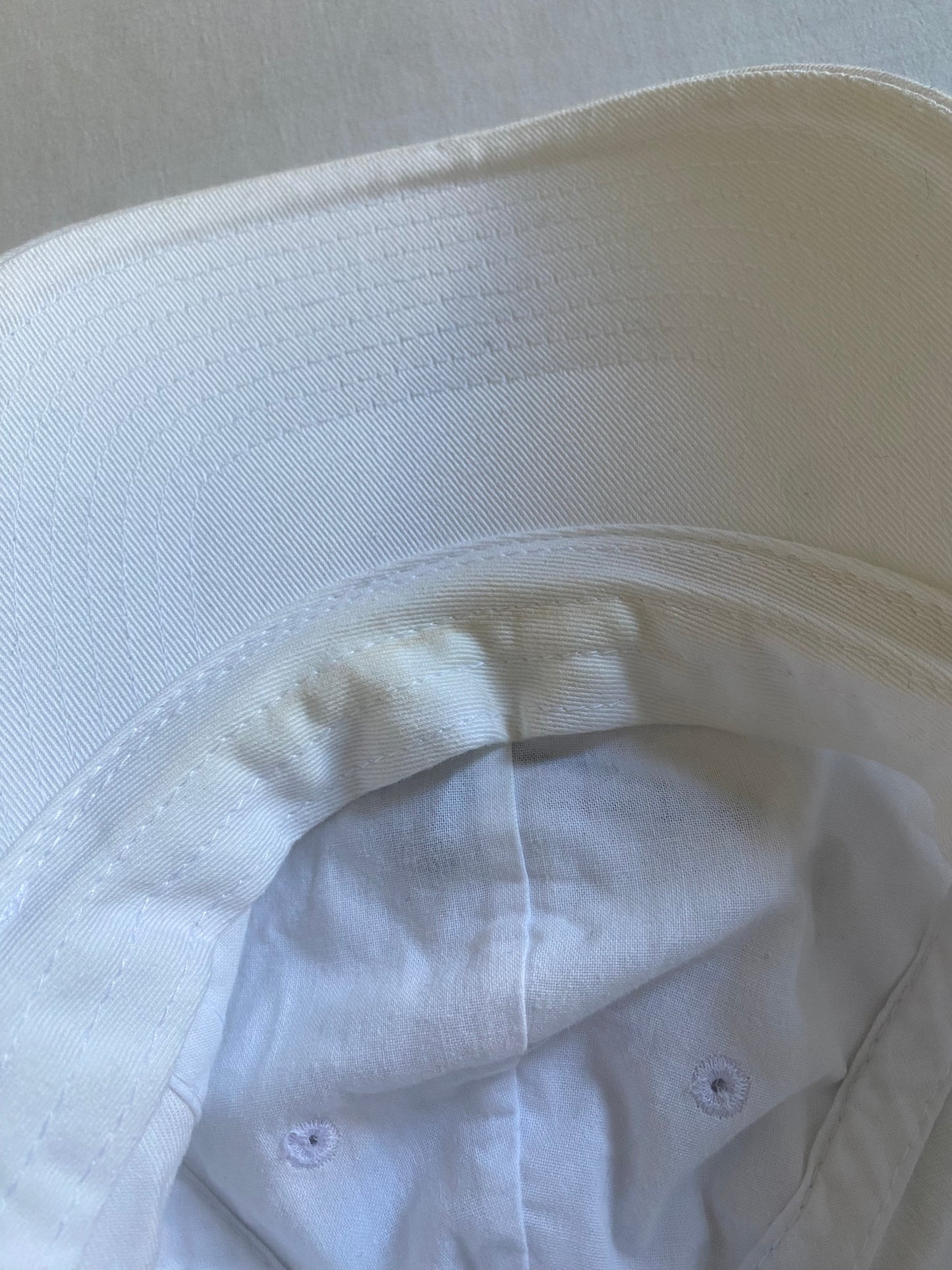 Y2K White Nike Swoosh Cap