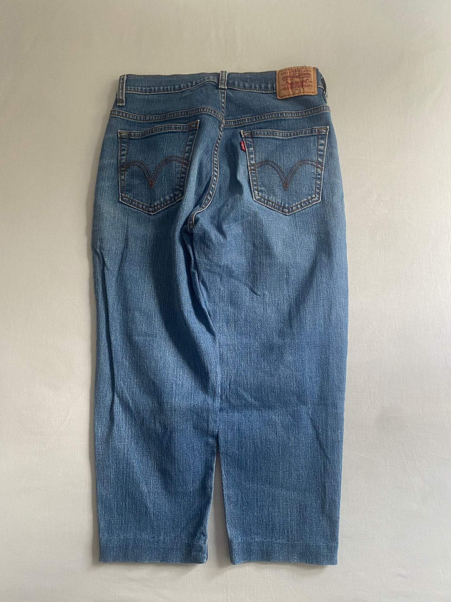 Y2K Levi's Slim Capri Jeans