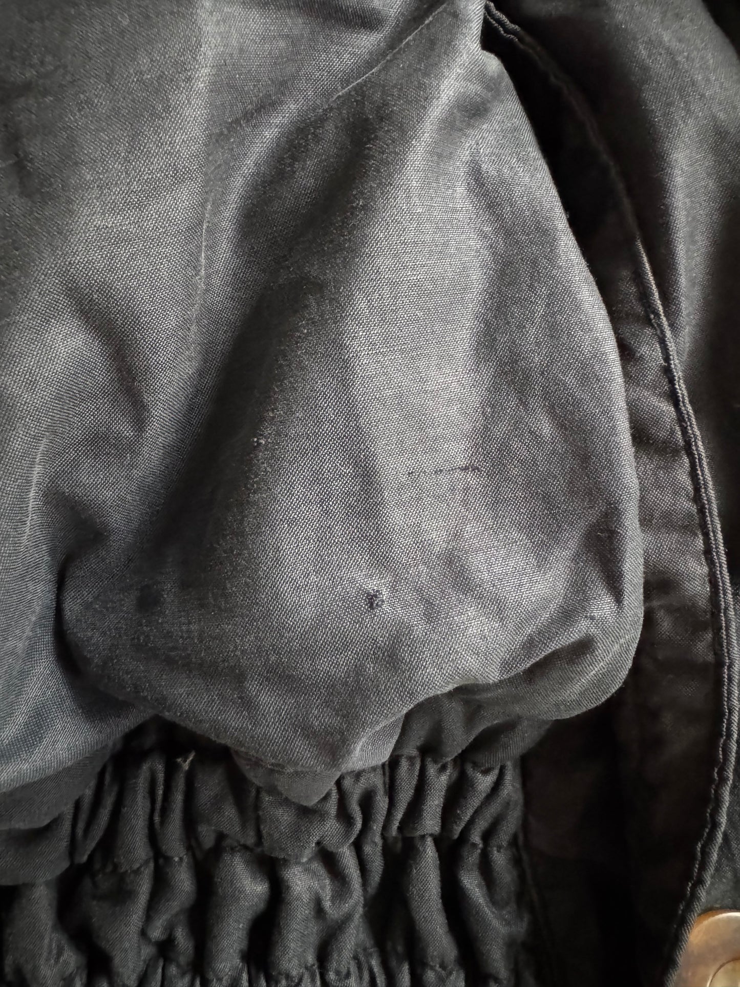 ⛷️ Geacă vintage Jet Set din puf natural cu guler din blană de raton – Made in Italy – mărime L