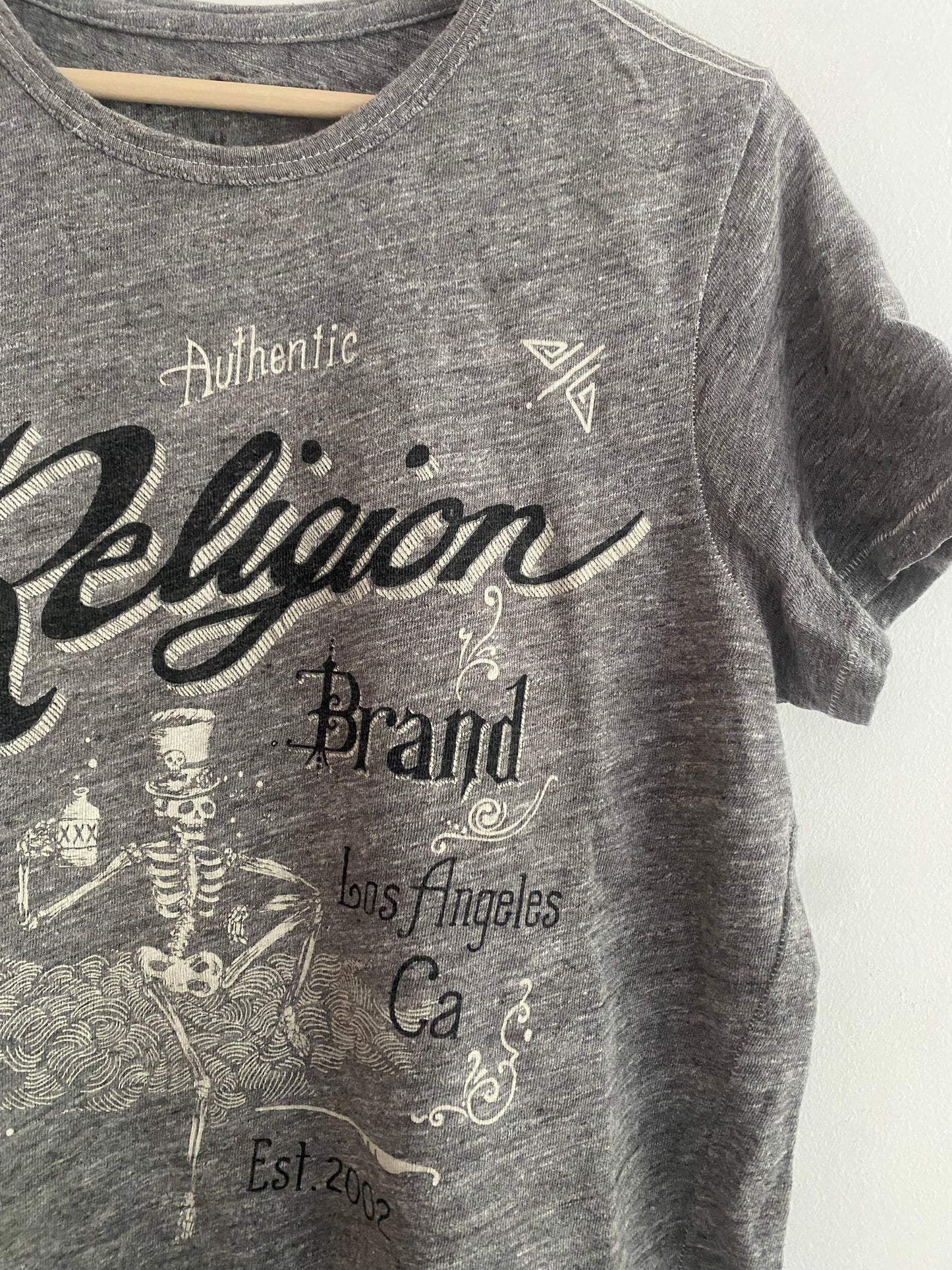 👕 Tricou True Religion Graphic – Gri – Mărimea L