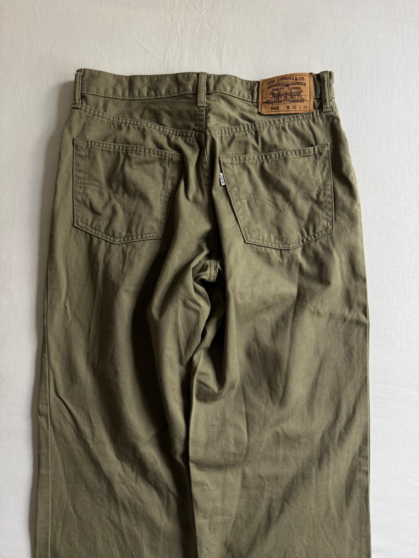 🫒 Pantaloni Vintage Levi’s 512 Relaxed Fit Olive – Mărimea W32 L32