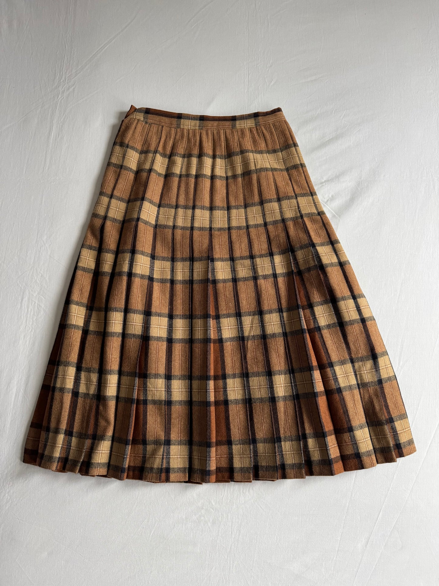 🪵 Fustă Vintage Plisată din Lână în Carouri Maro – aprox. S