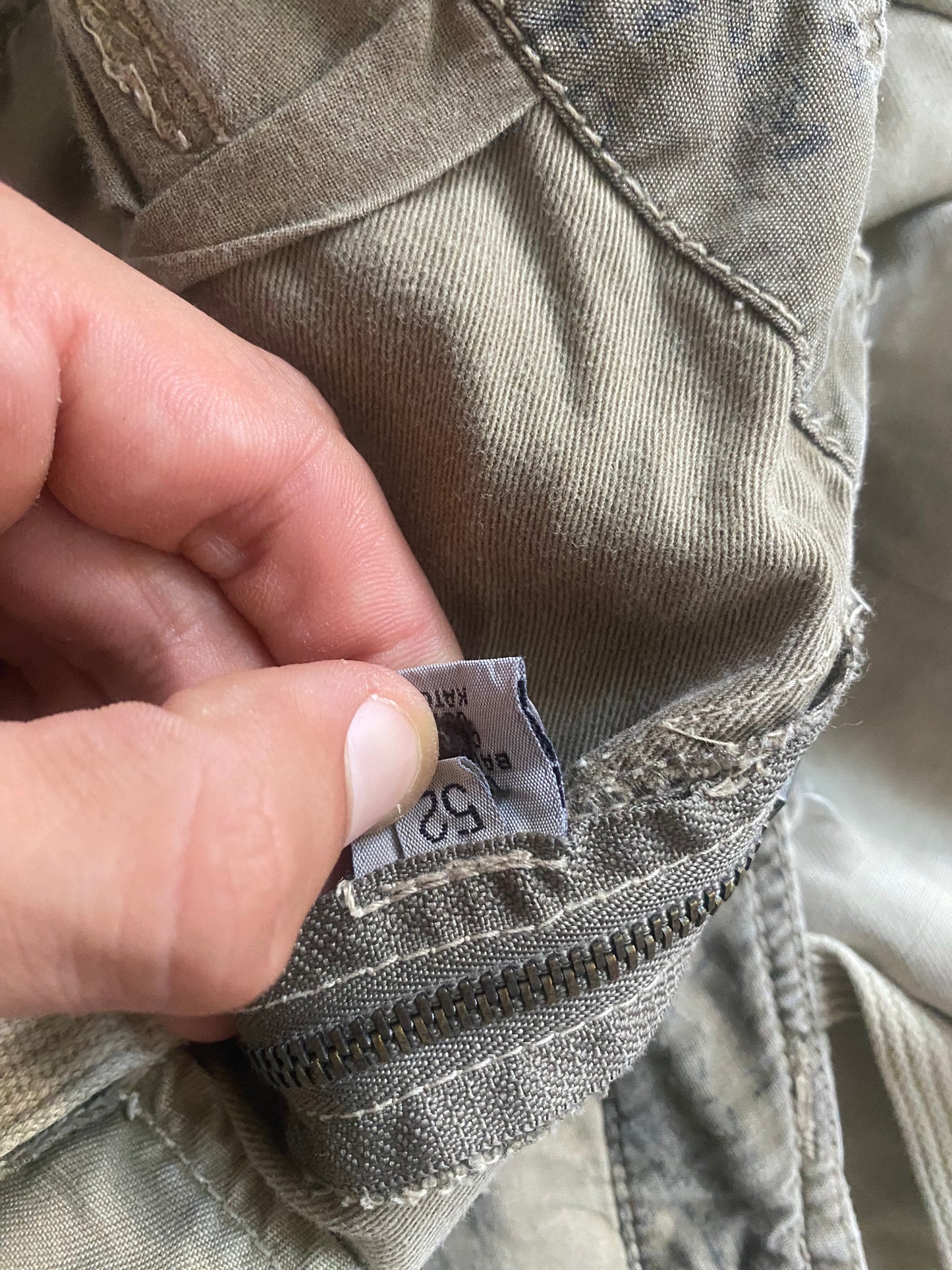 🔧 Y2K pantaloni scurți cargo tehnici – mărimea 52 (47 cm talie)