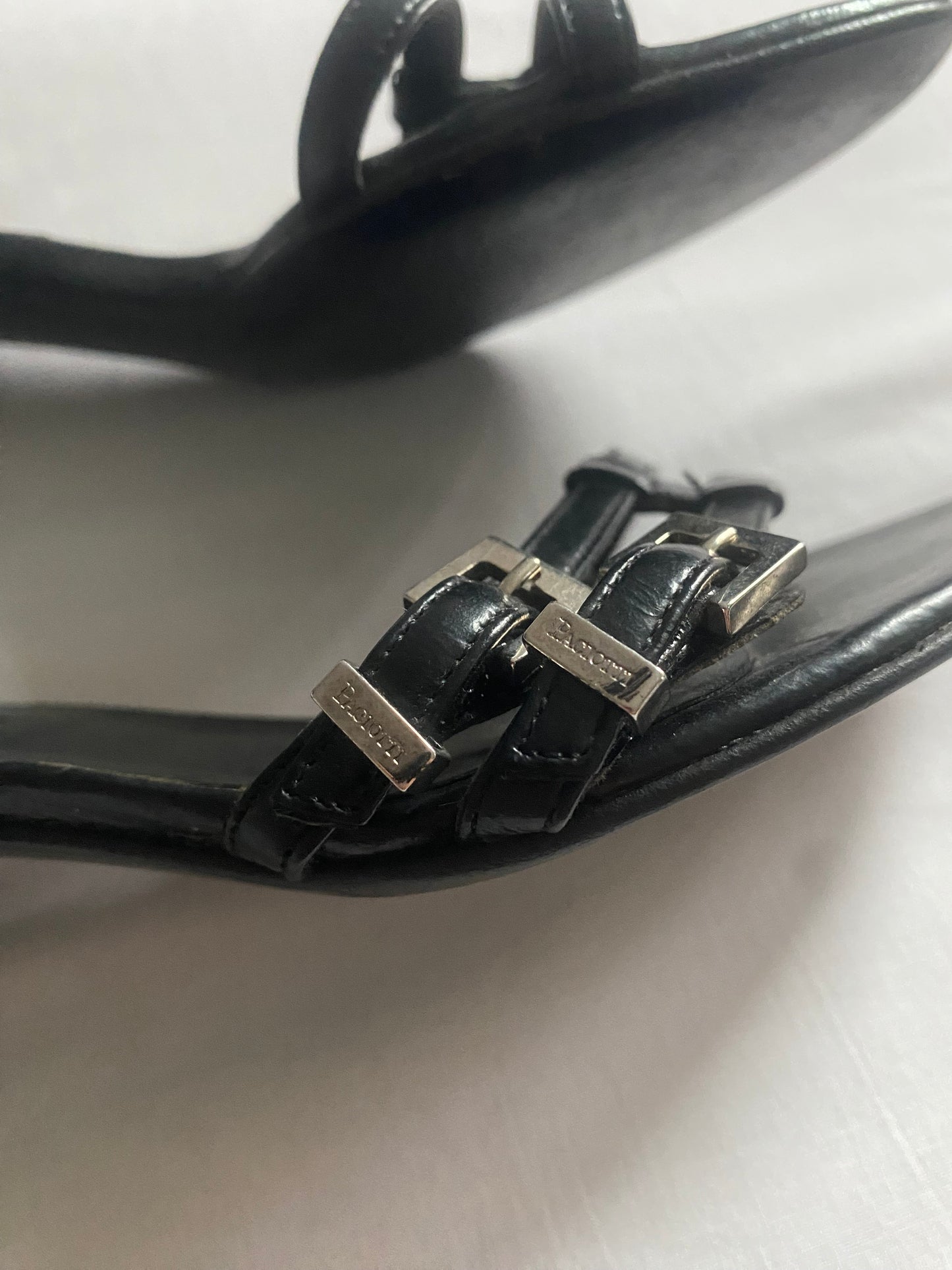 Sandale Y2K Cesare Paciotti din Piele Neagră – Made in Italy 👡🖤