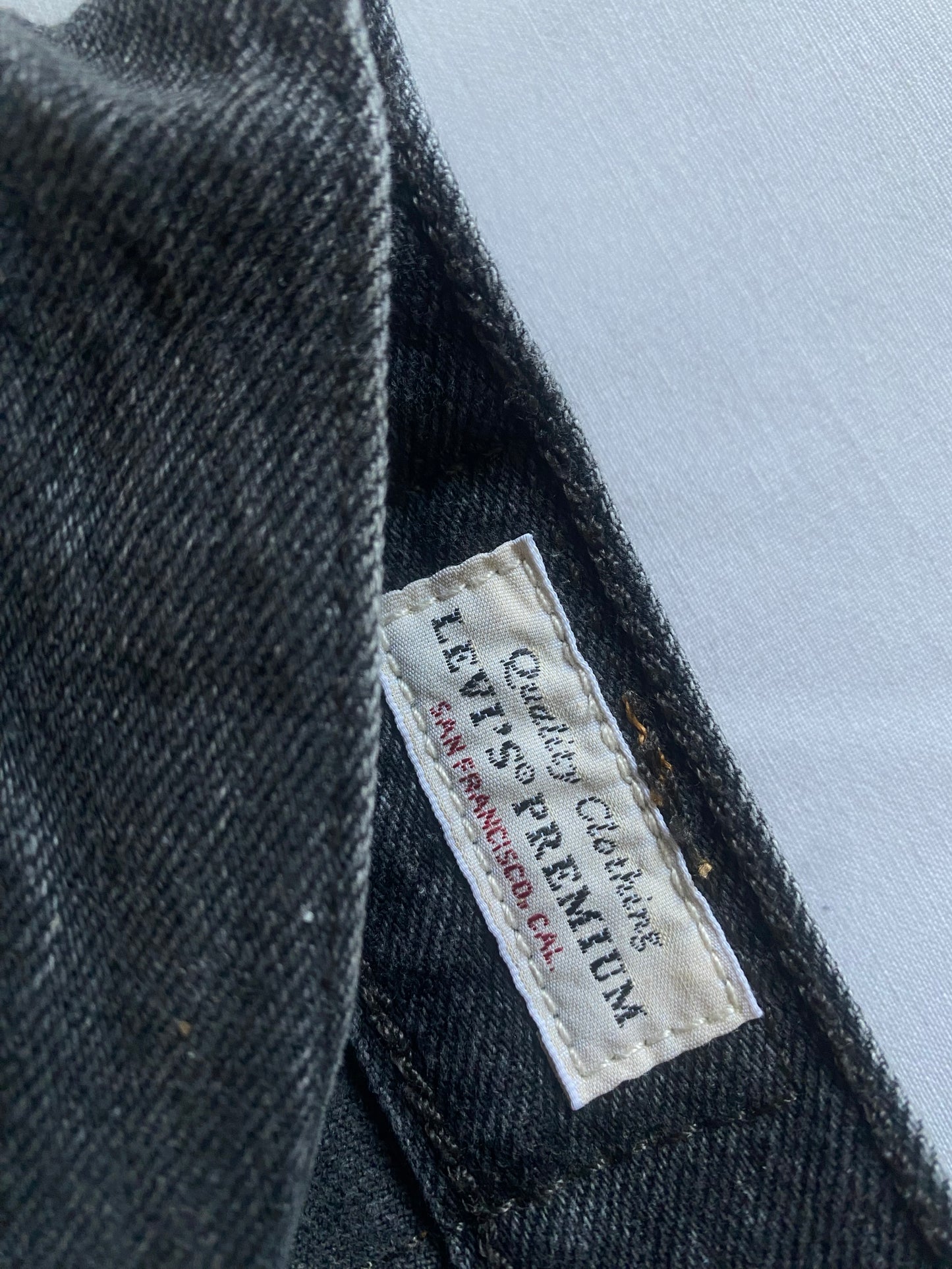 Fustă Levi’s High Rise Deconstructed – Black Washed Denim – Mărime 29