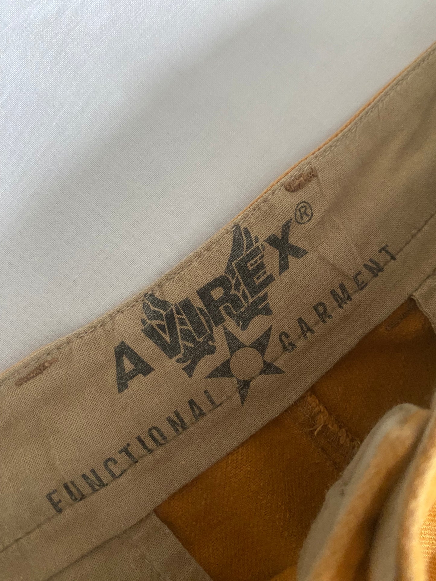 Avirex Vintage – Pantaloni Chino Portocalii