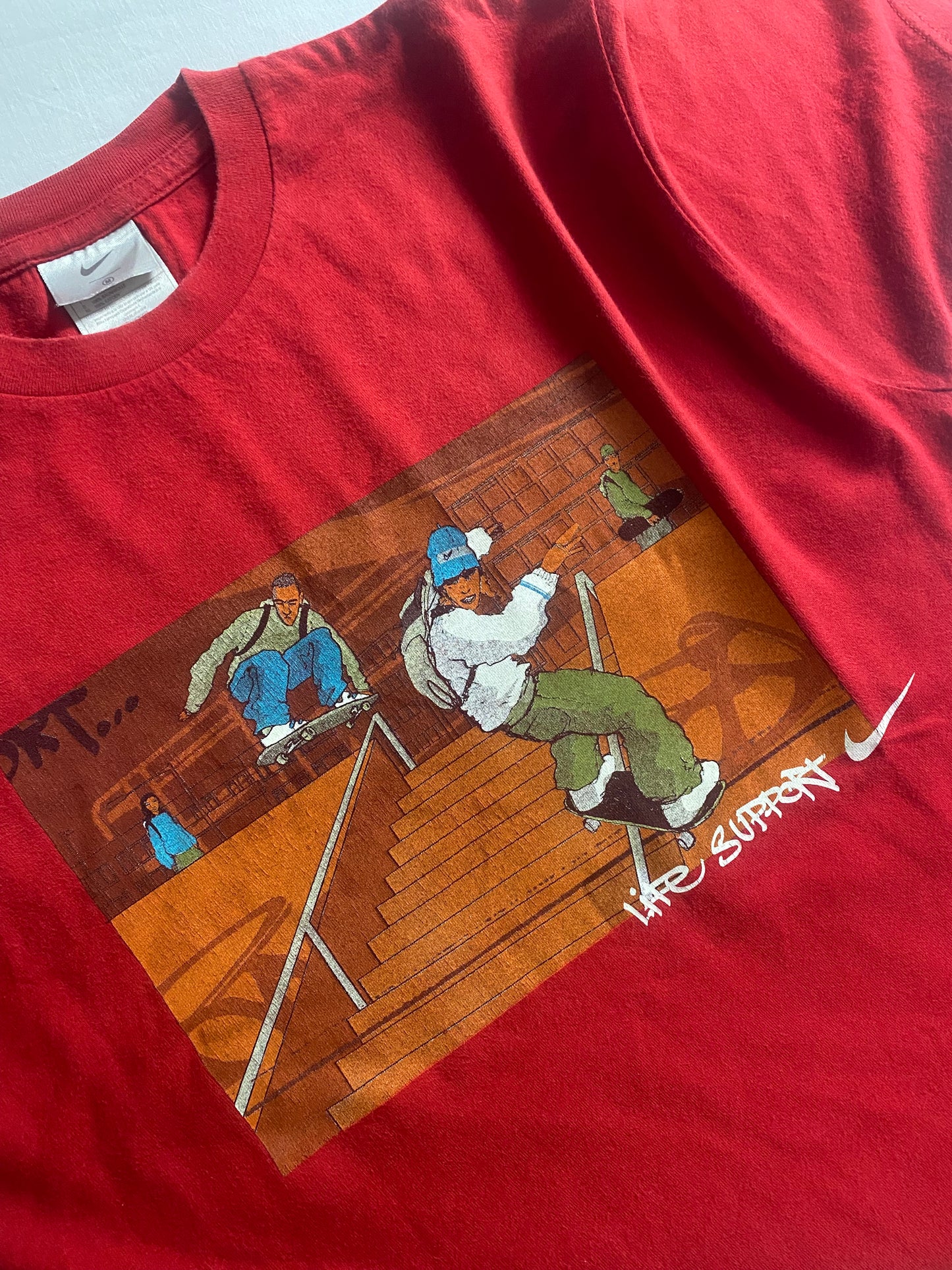 🛹 Tricou Vintage Nike Skateboarding – Roșu, Mărime M