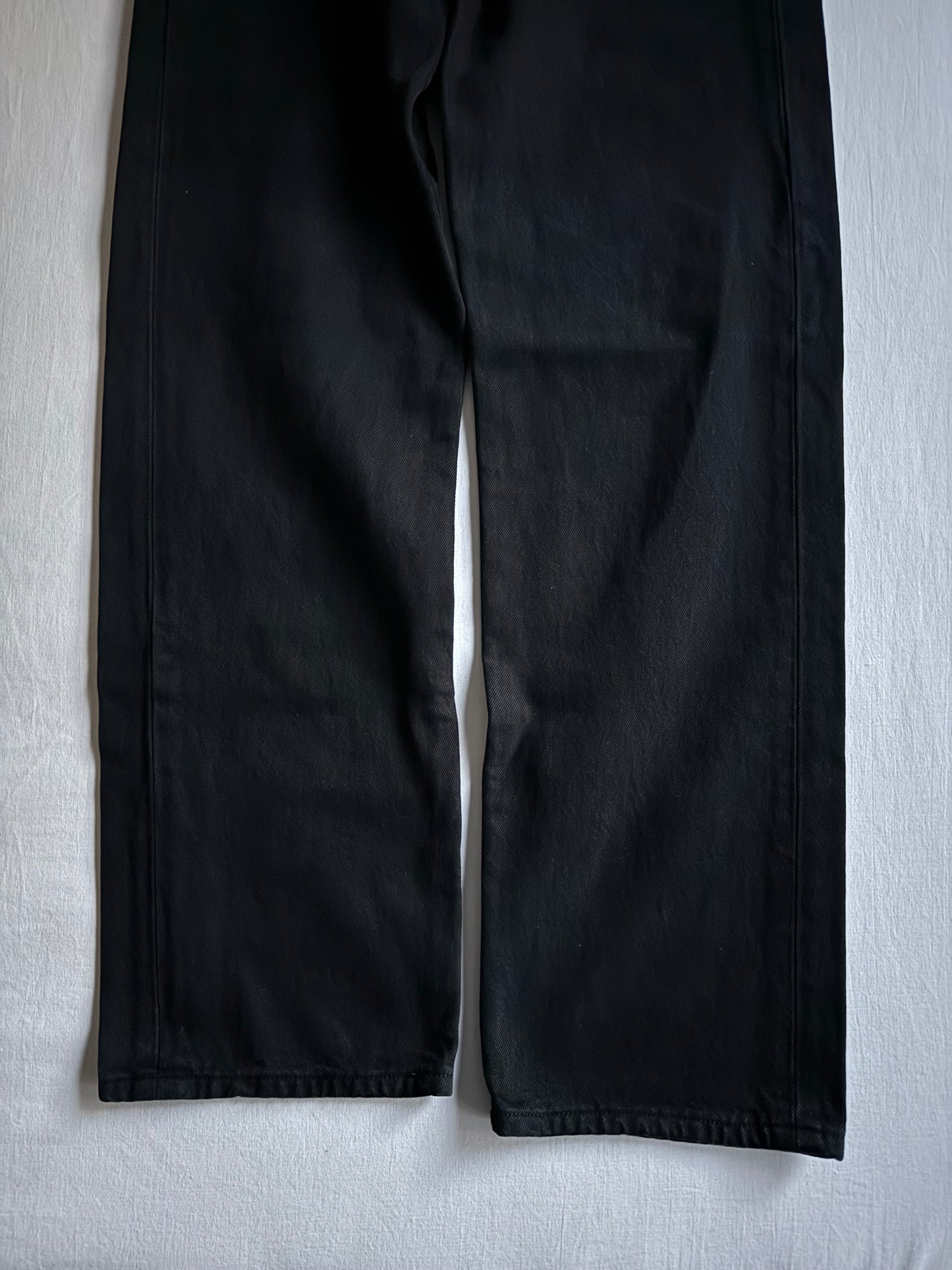 ☕️ Blugi vintage Levi’s 501 – Black – mărimea W34 x L32