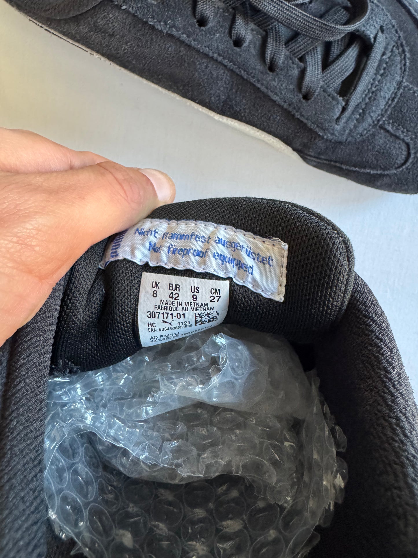 Sneakers vintage Puma x Sparco Speedcat din piele întoarsă neagră – mărimea 42