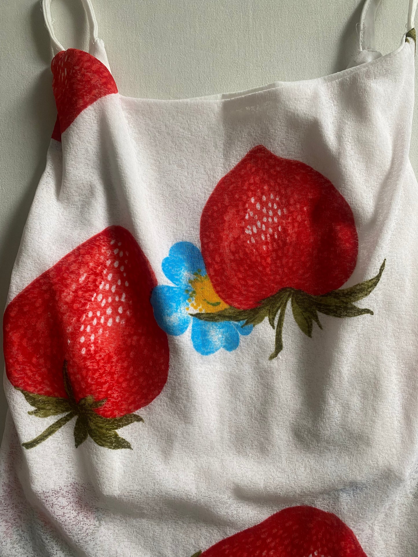 🍒 Top Y2K cu Imprimeu Cherry – Mărime XS – Stil Retro Cute