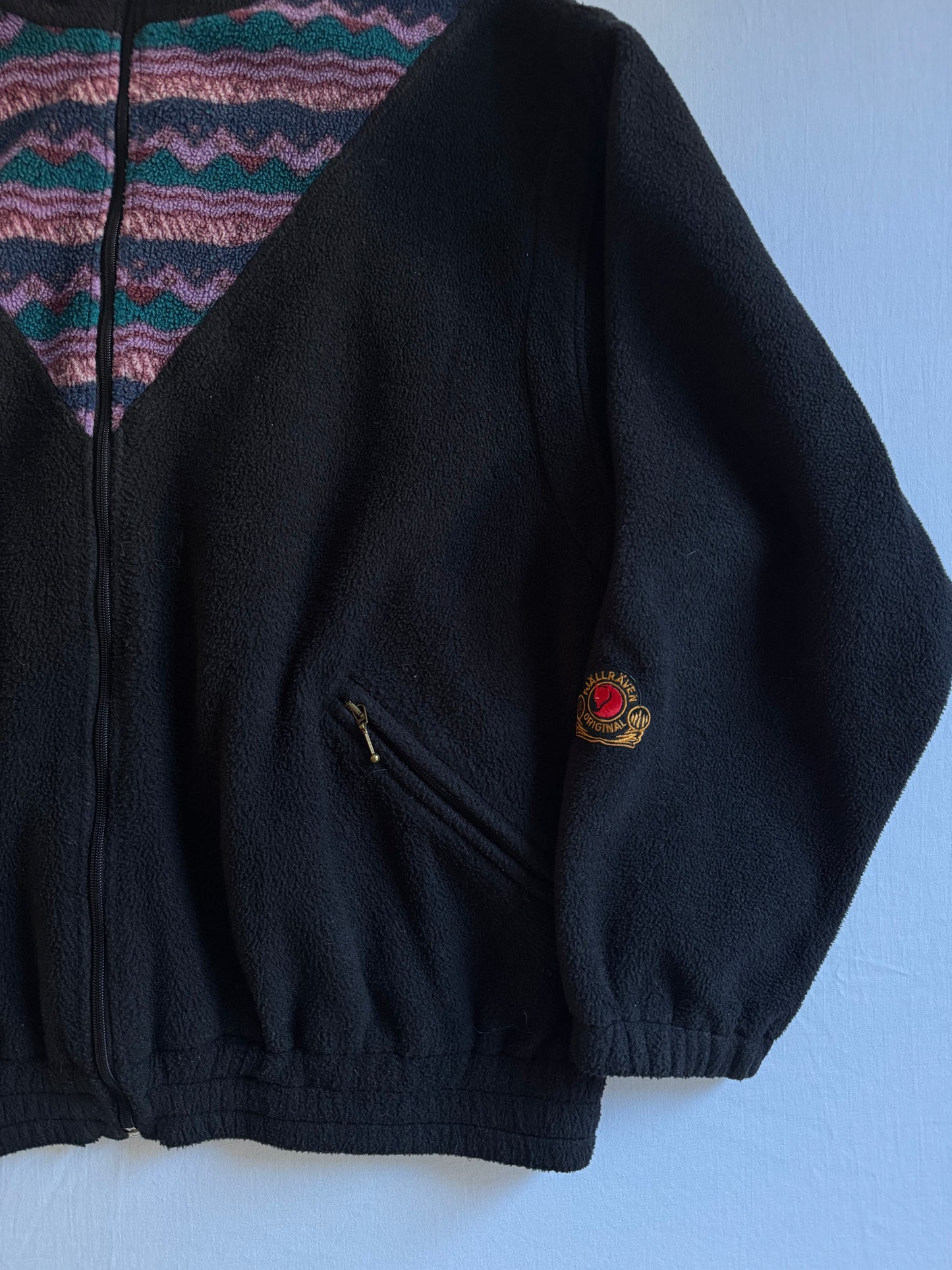 🦊 Fleece vintage Fjällräven cu imprimeu abstract – mărimea XL
