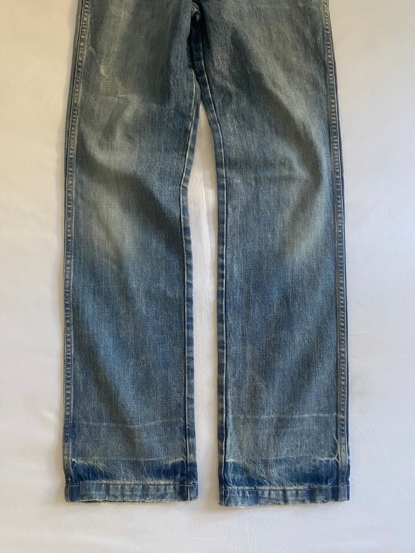 Blugi Wrangler Sly – W32 L34 – Straight Fit