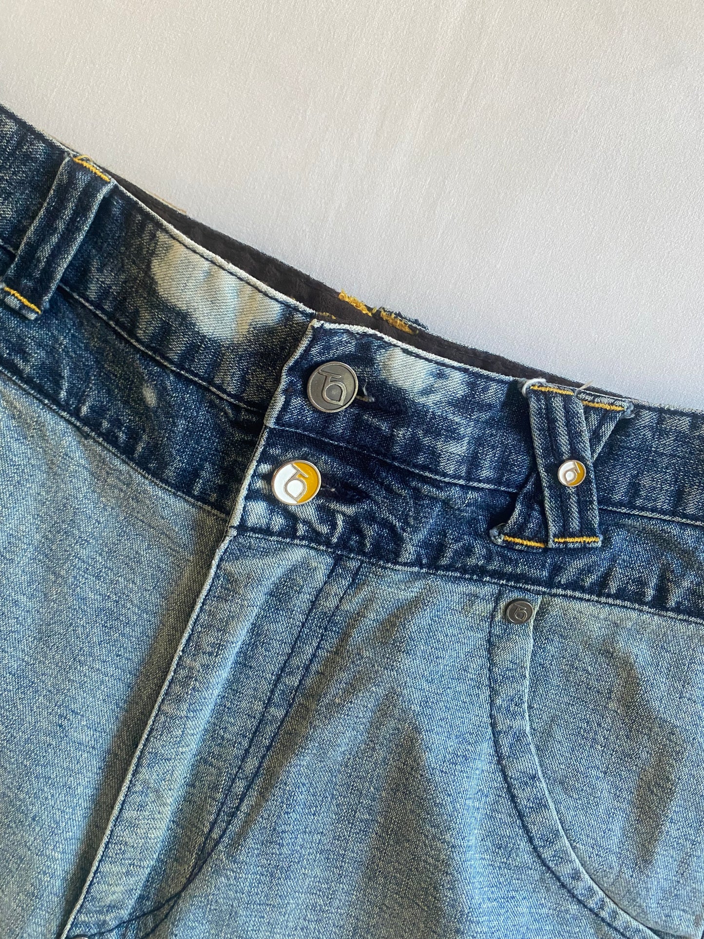 📻 Jeanși Y2K Two Angle – Baggy – Printed & Embroidered – XL