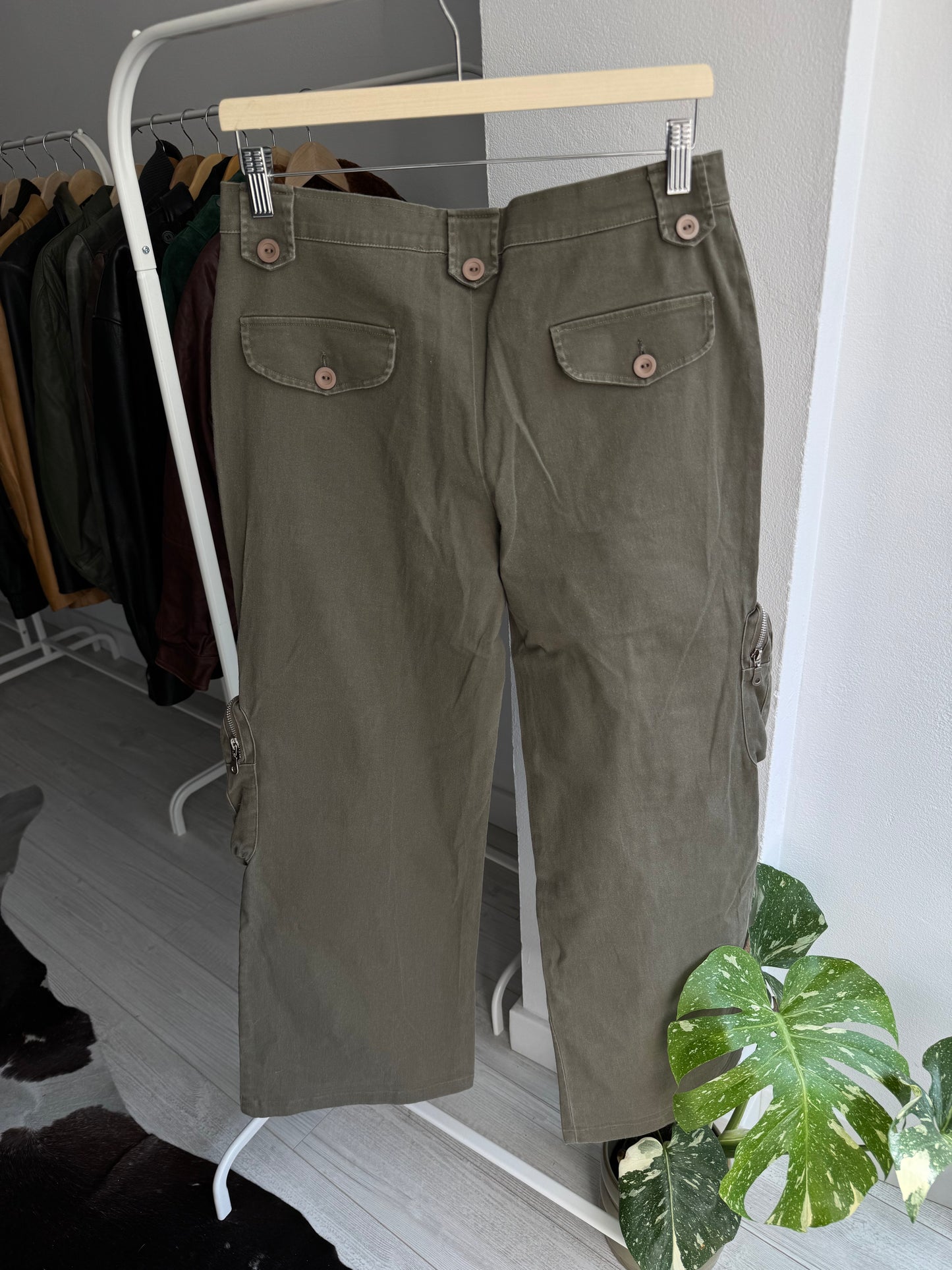 🪖 Pantaloni Y2K Cargo – XL Damă
