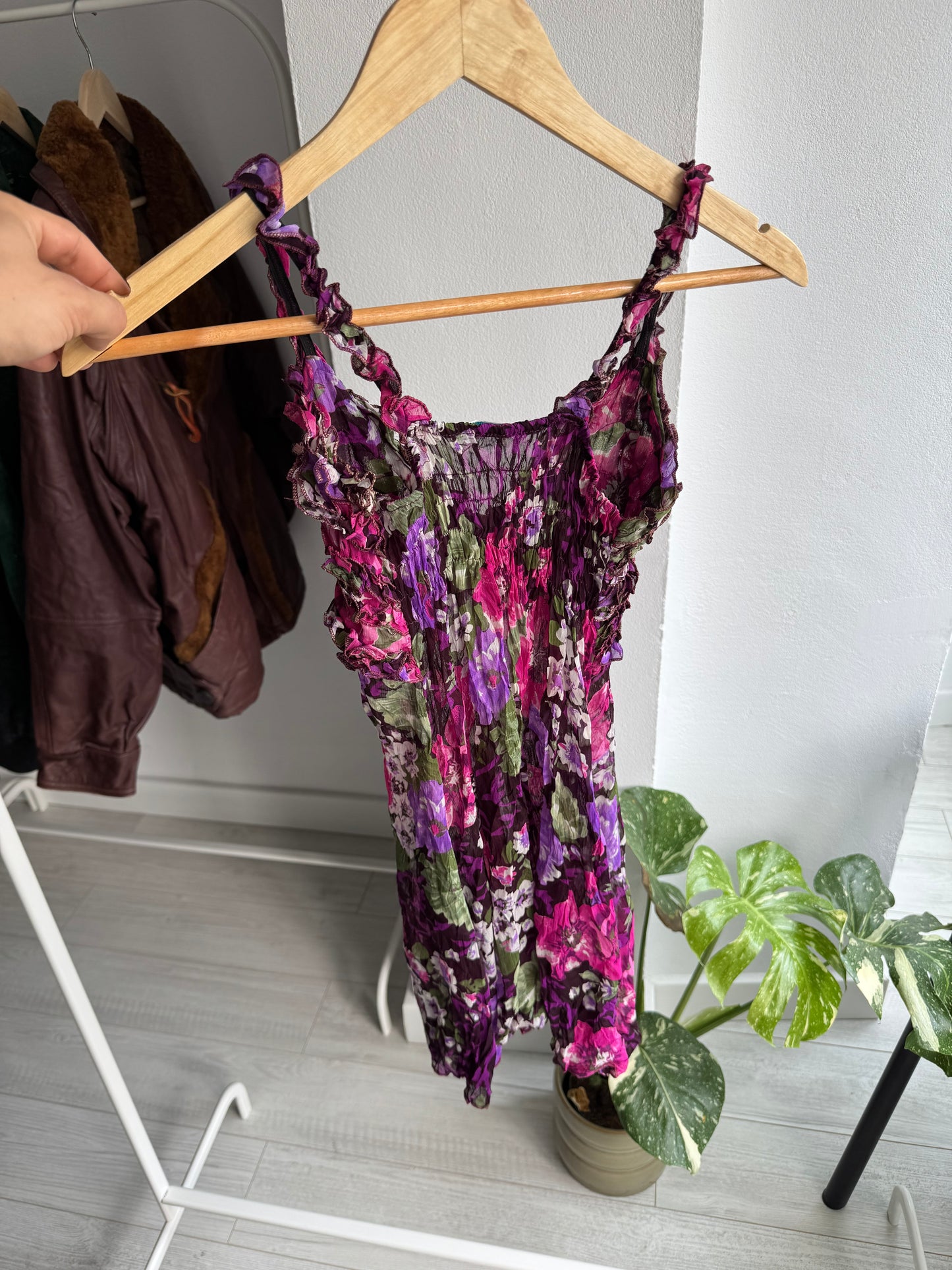 🌷 Top Y2K Floral Mesh – M Damă – Made in Italy