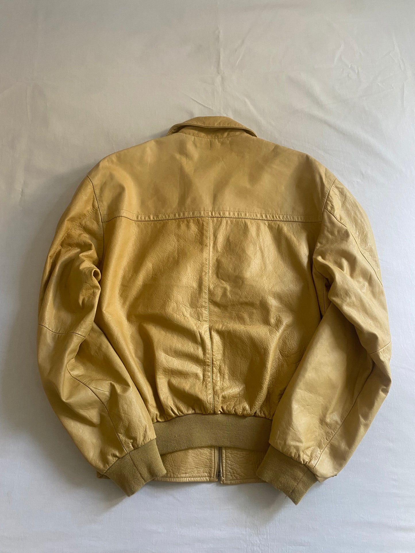 Geacă Vintage Crem din Piele – Made in Italy, Guler 70s