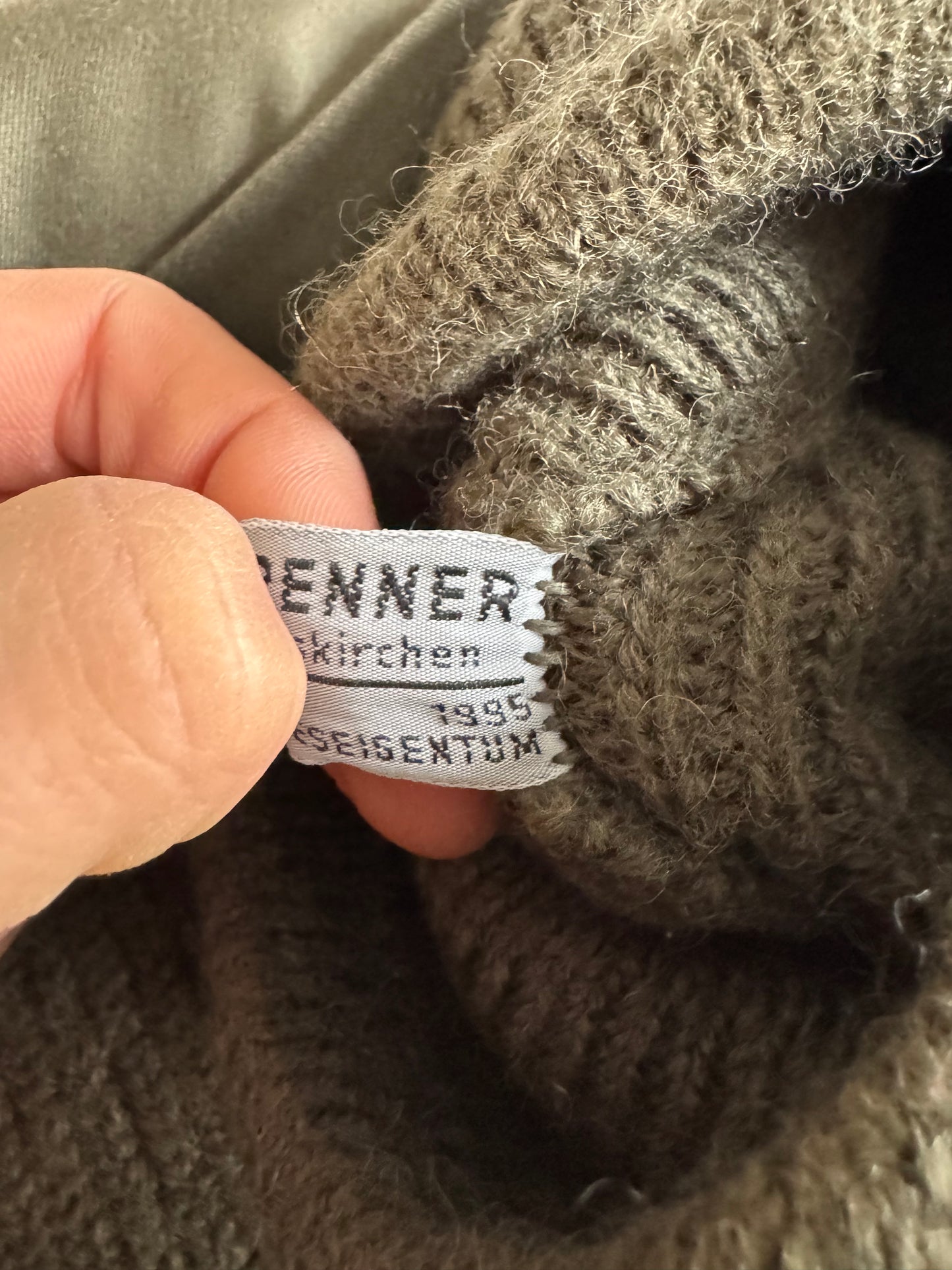 🪖 Pulover Military Austrian Army 1995 – 100% Lână Groasă – Mărime L