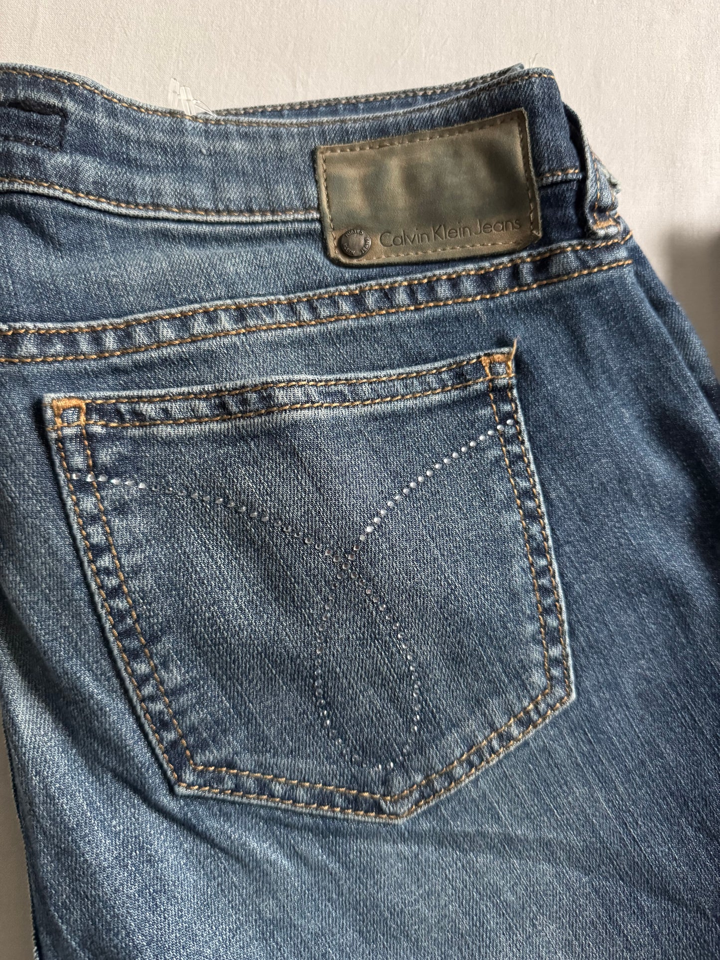 👖 Jeans Calvin Klein Y2K pentru femei – Bootcut – US 8 / EU 38