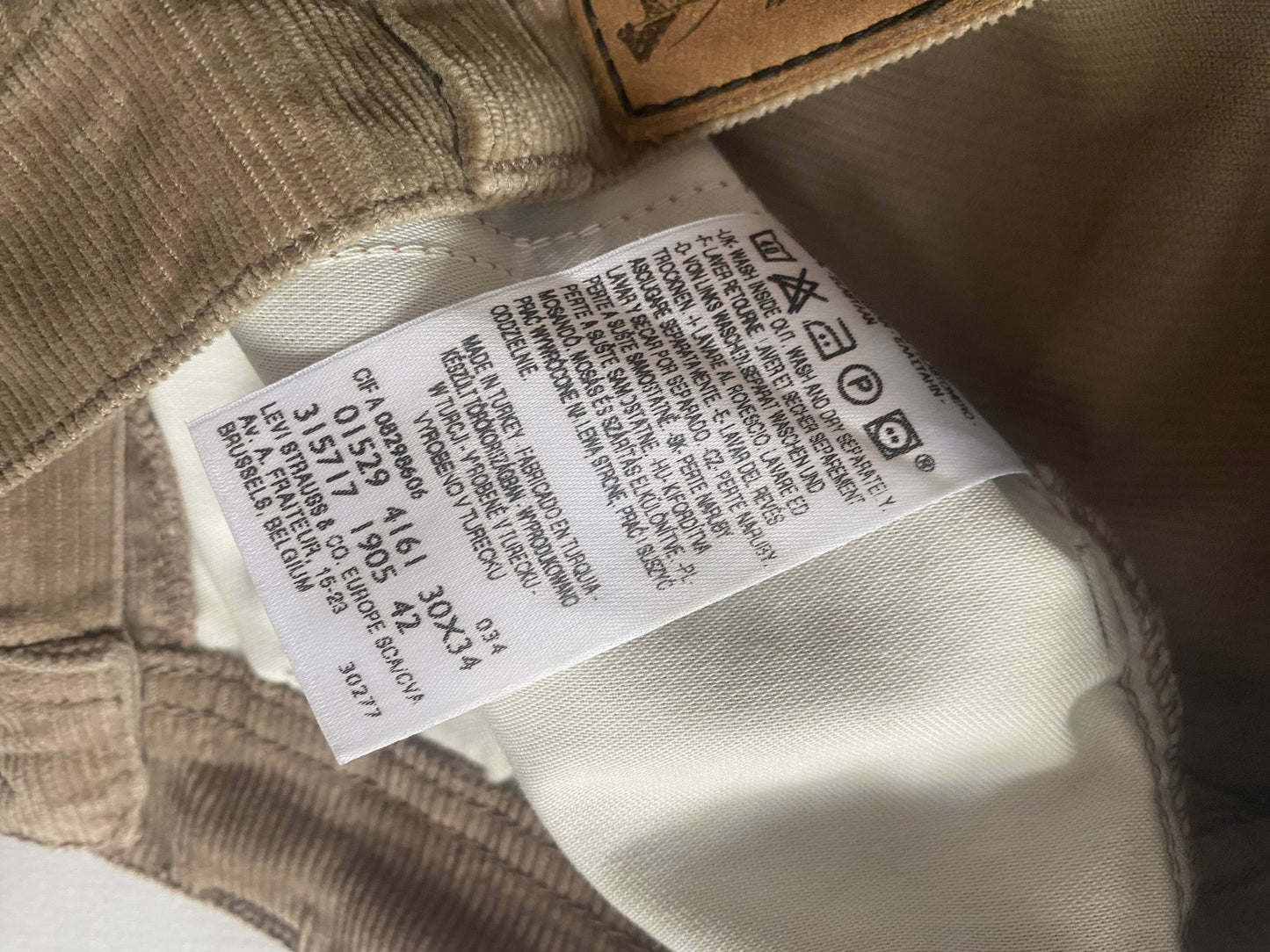 Y2K Levi's 529 Corduroy Bootcut Trousers