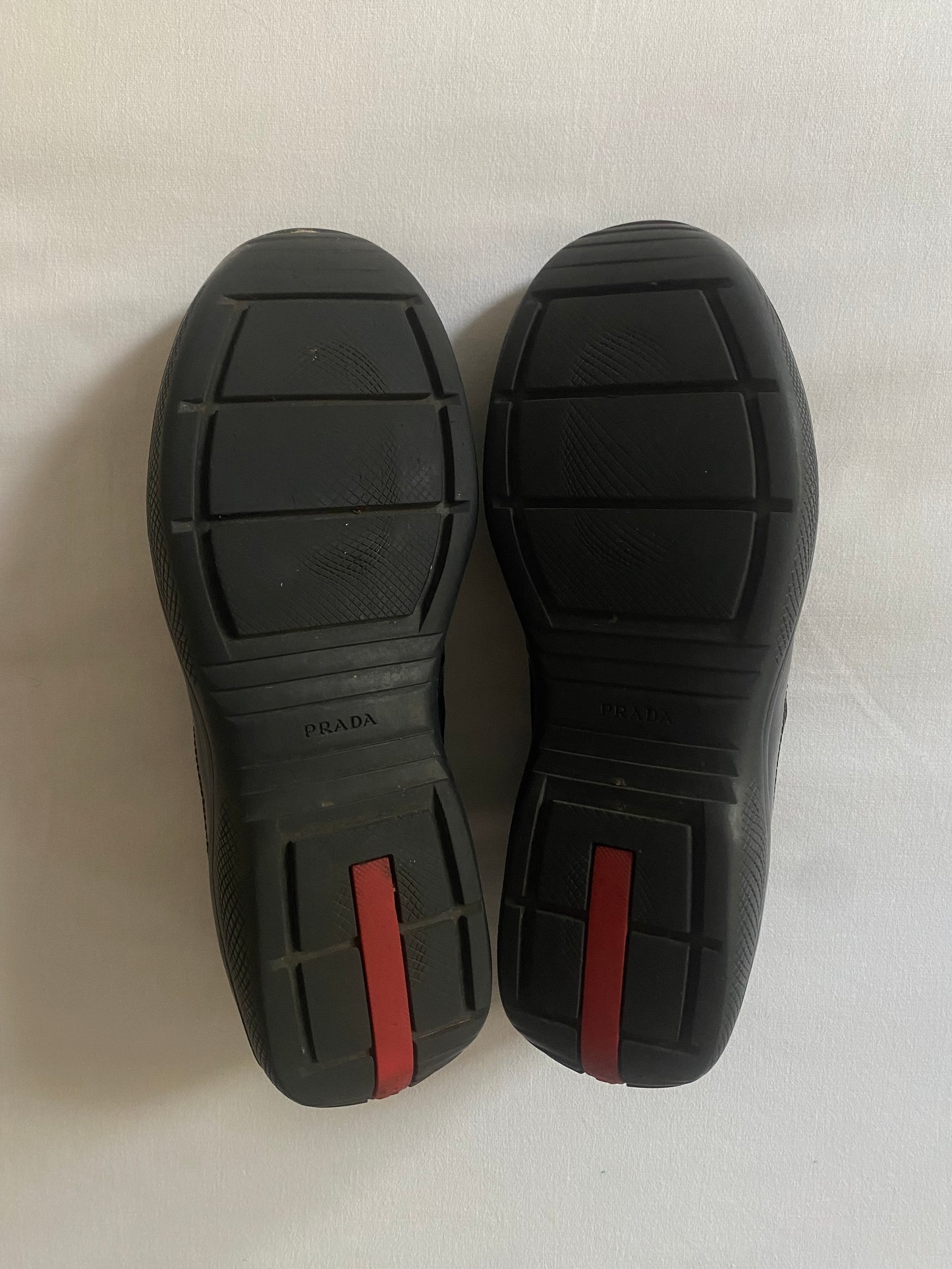 ⛵️ Sneakers Vintage Prada – America’s Cup – Piele Lăcuită Neagră – Mărime 37