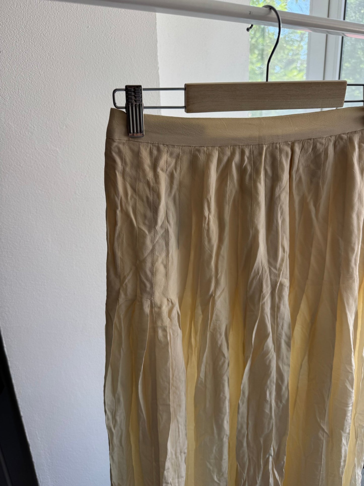 🦢 Fustă Vintage Alb Natur din Mătase Plisată – IT 42 (S/M Damă) – Made in Italy - anbracaminte