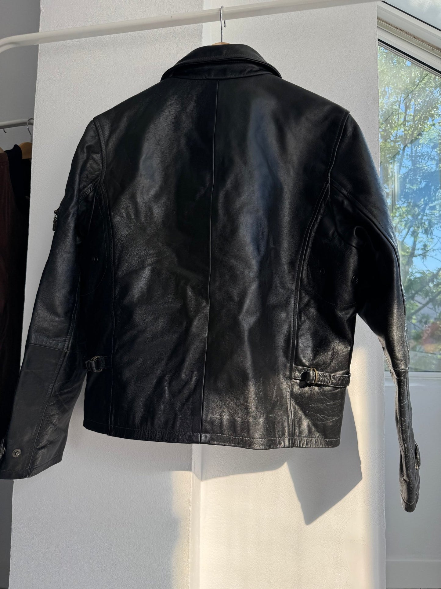 🖤 Geacă Bărbați din Piele Neagră – L (52) – Super Cropped Fit - anbracaminte