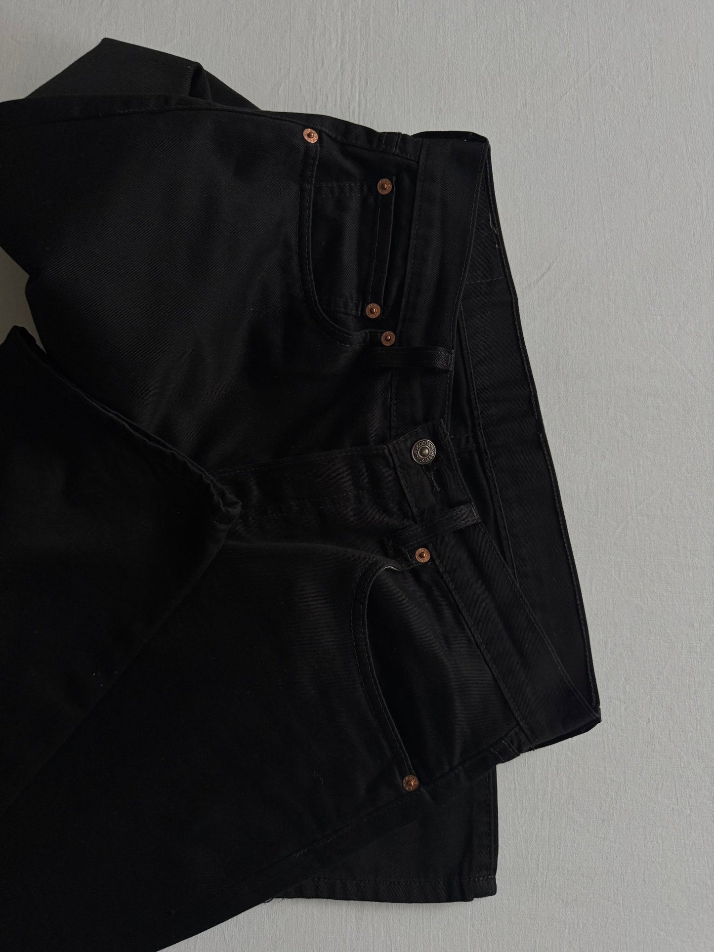 ☕️ Pantaloni Vintage Levi’s 551 Negri – W31 x L34 | Made in 1998 - anbracaminte