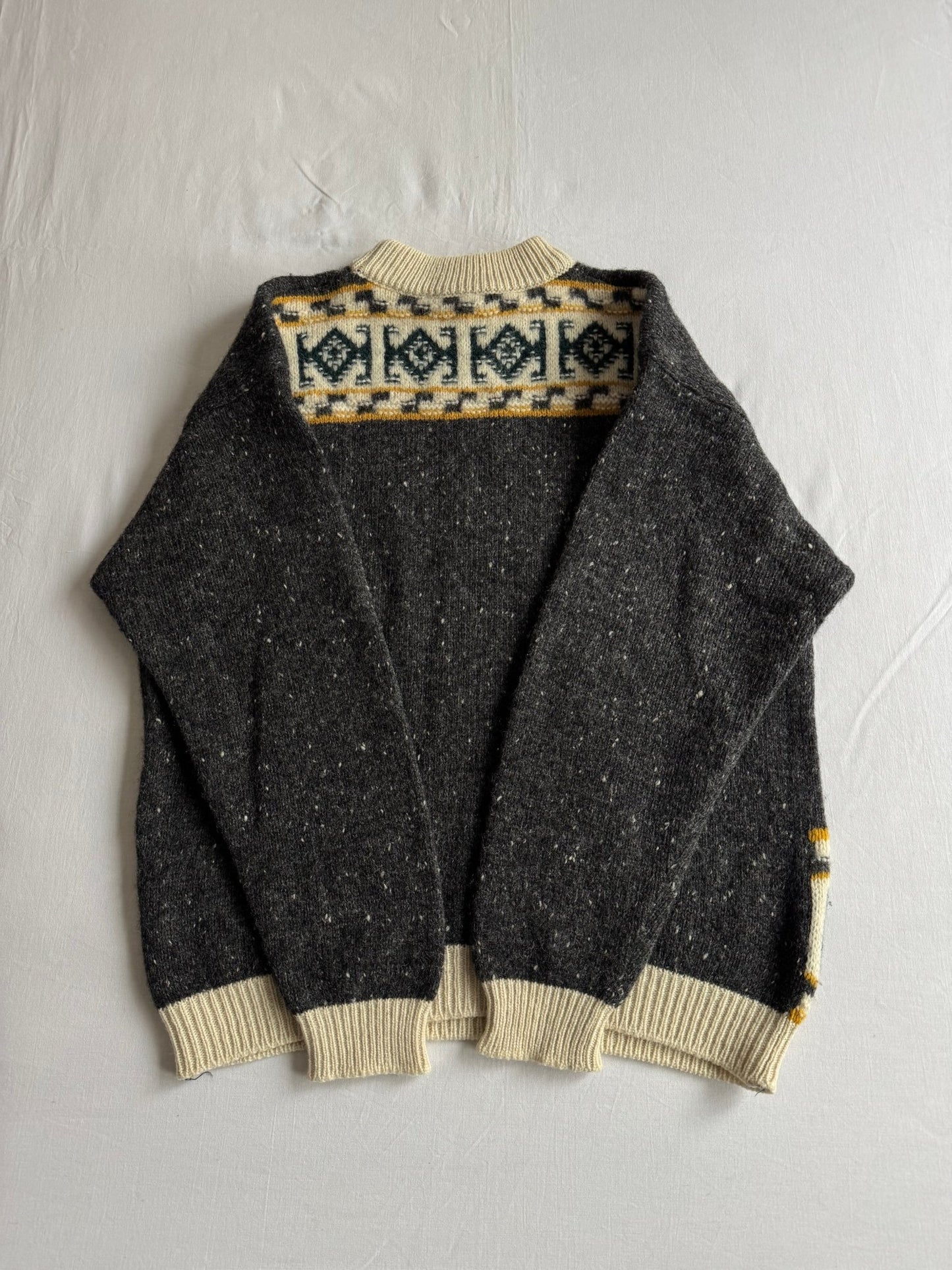 🧶 Pulover Vintage Bărbați Sisley Gri din Lână Virgină cu Model Etnic – M - anbracaminte