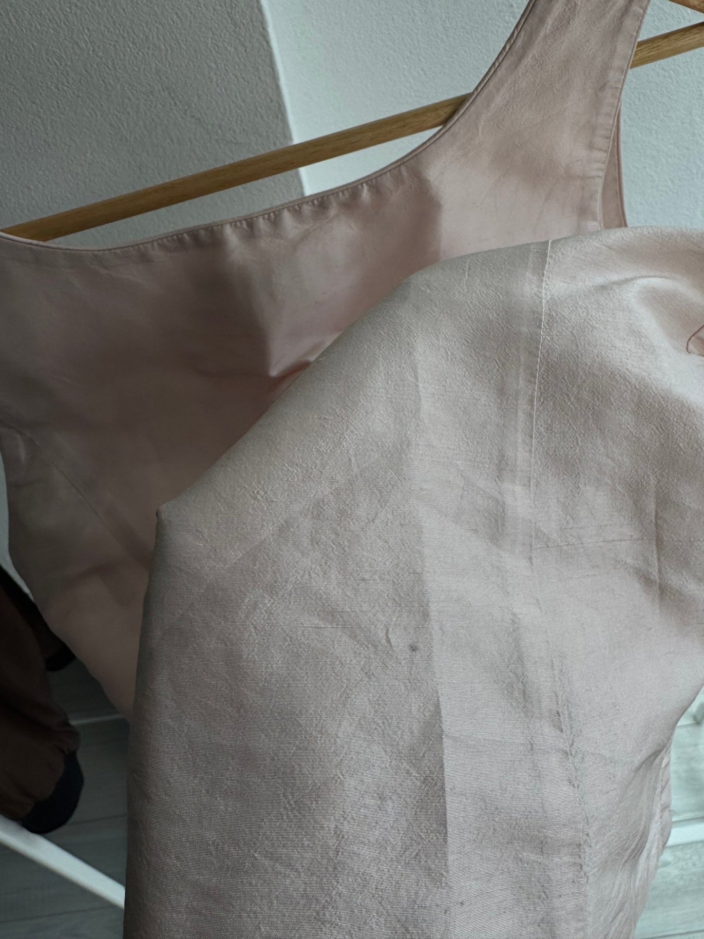 💗 Top Vintage Bluenauta Pale Pink din Matase – IT 42 (M) - anbracaminte