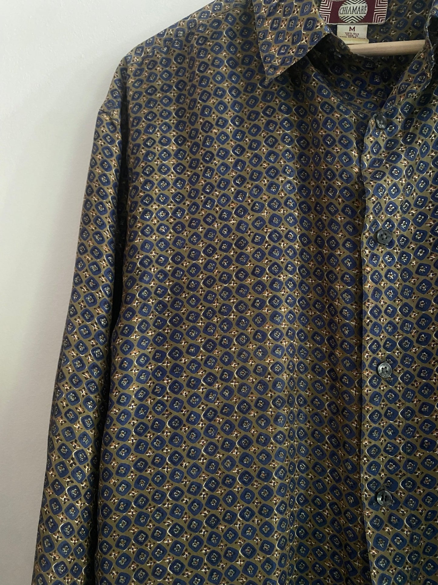 👔 Vintage Printed Silk Shirt – 100% Silk - anbracaminte